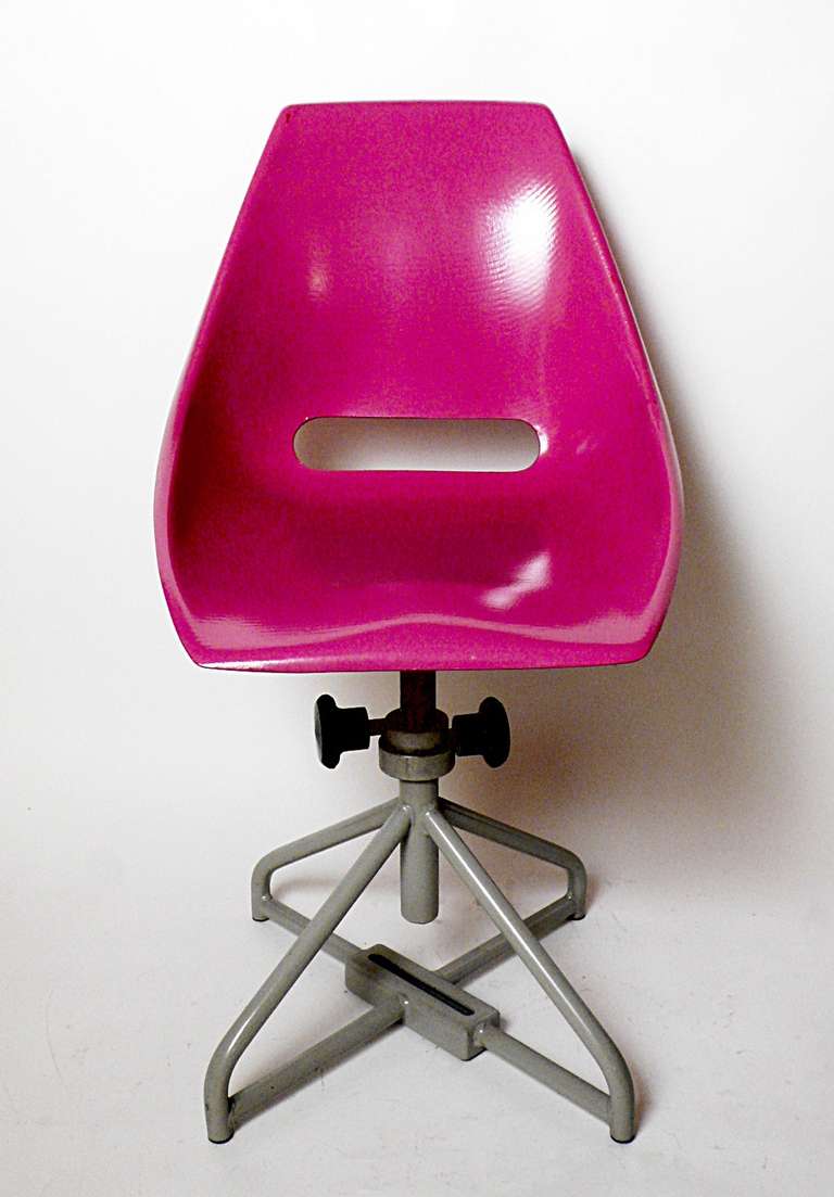 Italy 1950s Multicolor Adjustable Swiveling Fiberglass Chairs 1
