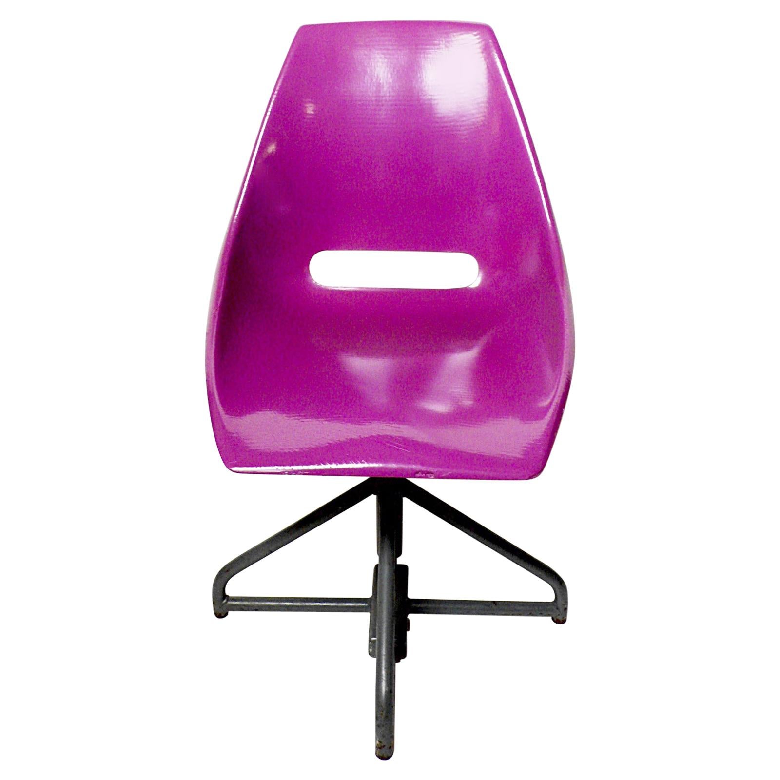 Italy 1950s Multicolor Adjustable Swiveling Fiberglass Chairs