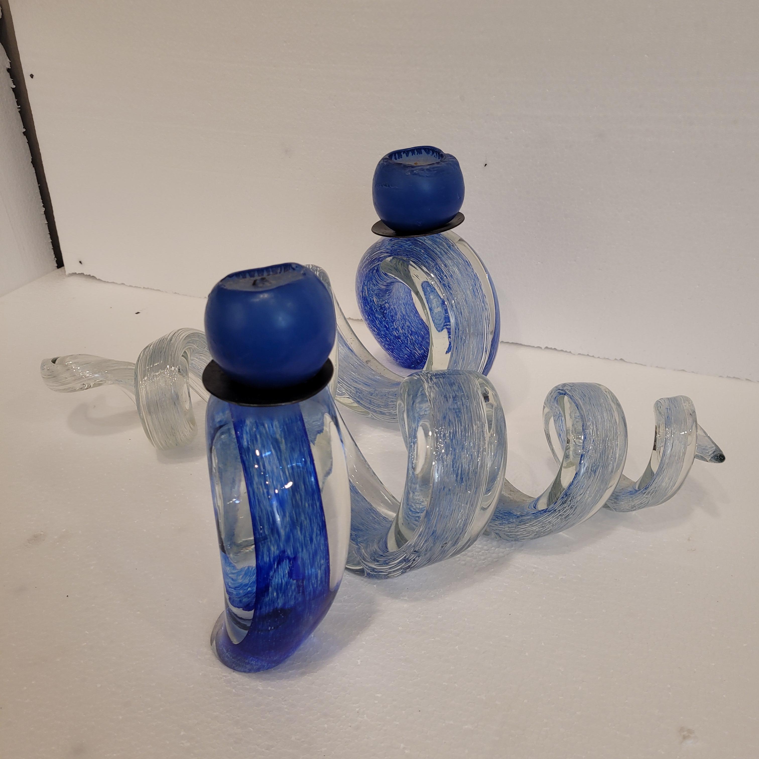 Italia vidrio azul Pareja de candelabros espirales azules, vidrio en venta 6