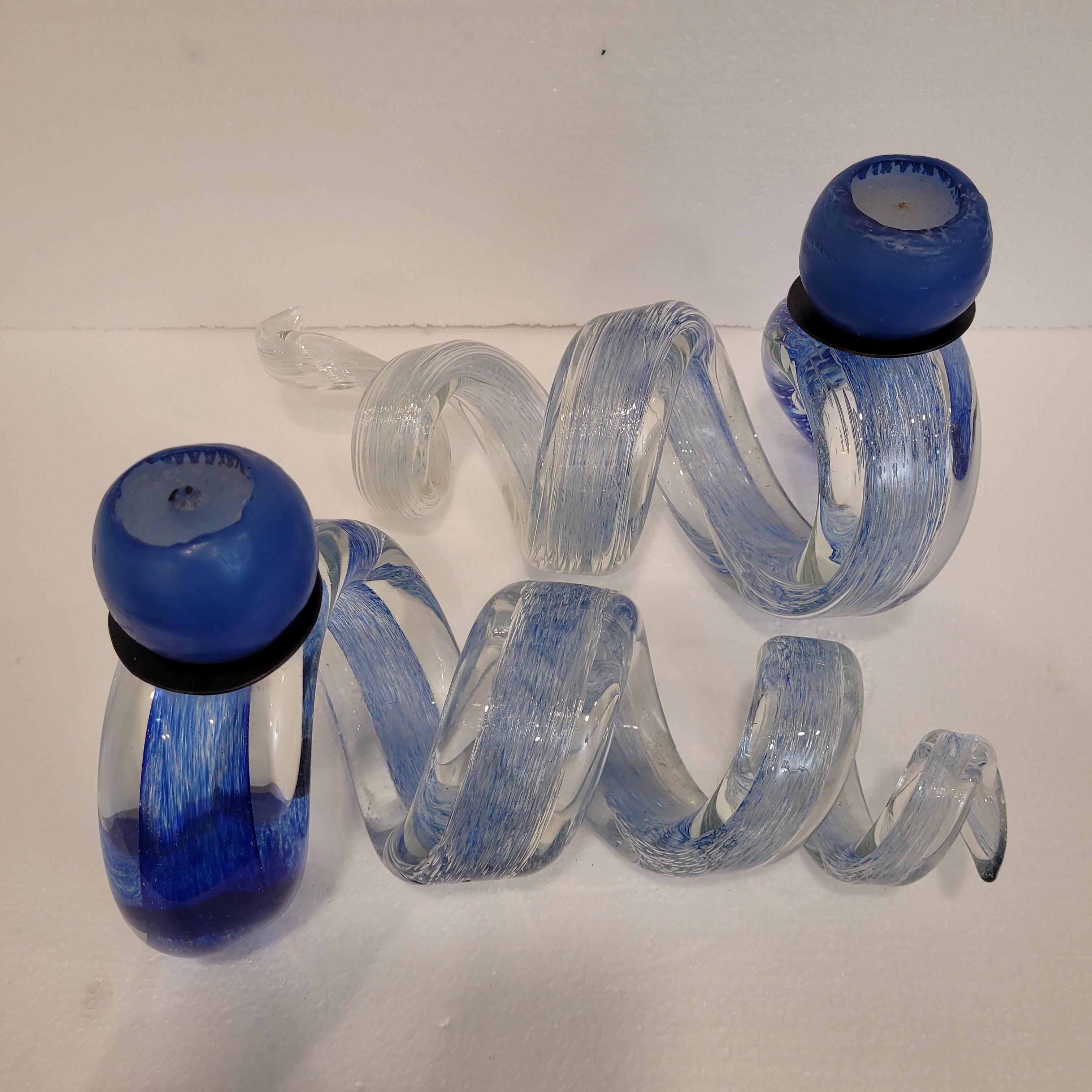 Italia vidrio azul Pareja de candelabros espirales azules, vidrio en venta 8