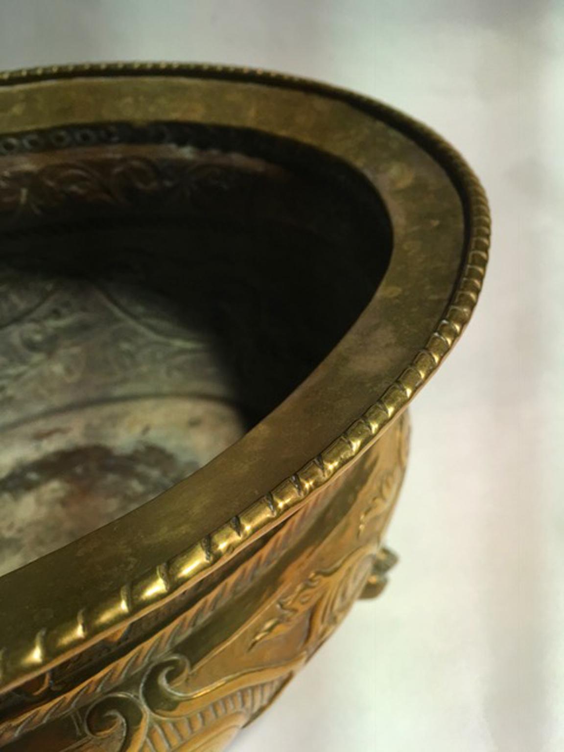  Early 20th Century Italy Brass Planter Bowl with Lions Heads For Sale 6