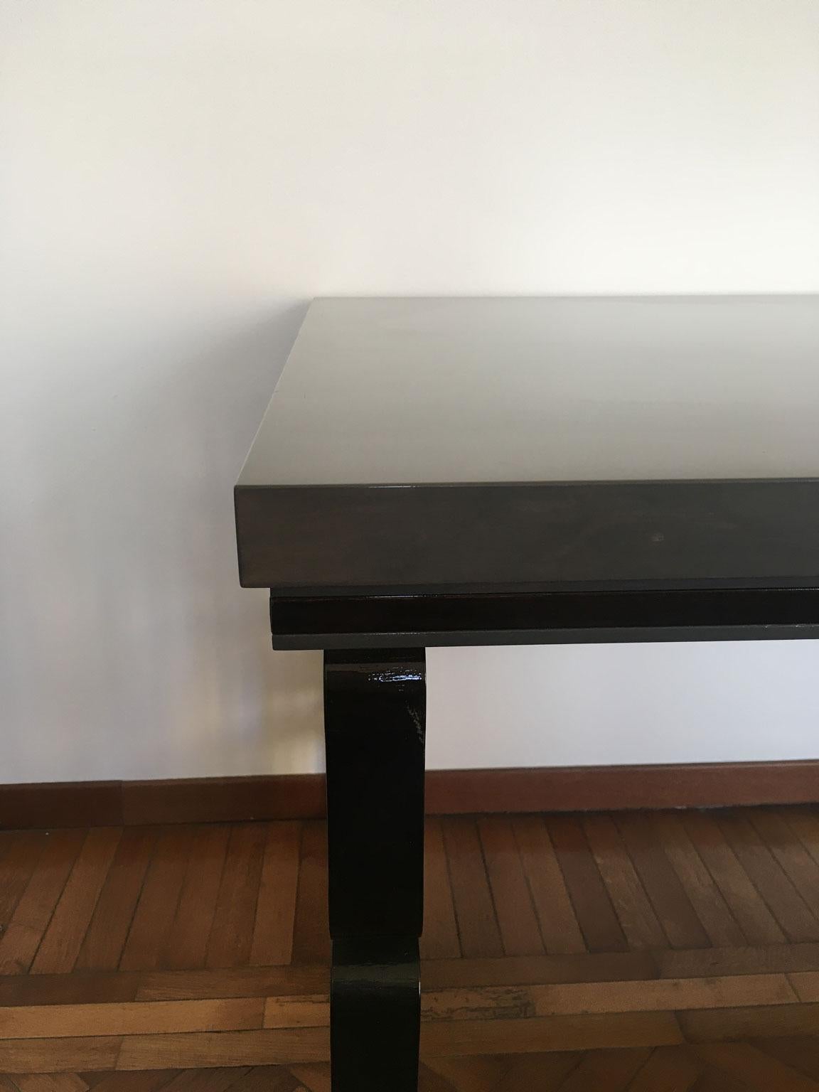 Contemporary Italian Design Walnut Black and Grey Lacquered Desk Osvaldo Borsani Style For Sale