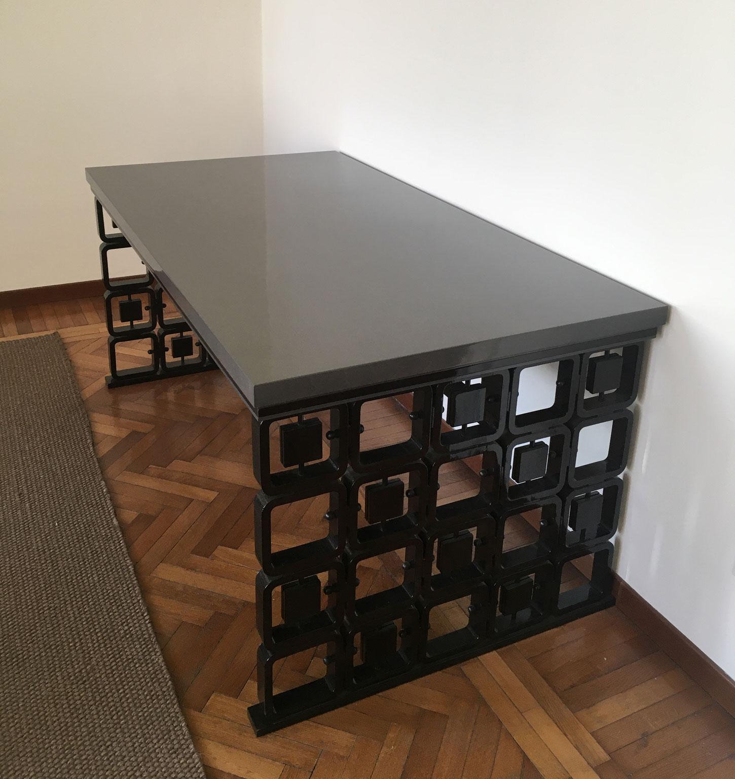 Mid-Century Modern Italian Design Walnut Black and Grey Lacquered Desk Osvaldo Borsani Style For Sale