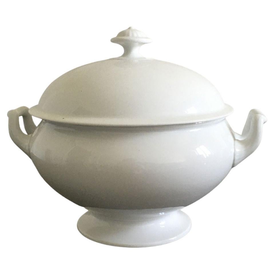 Italia Principios del siglo XIX Cuenco sopero de porcelana blanca estilo Regencia
