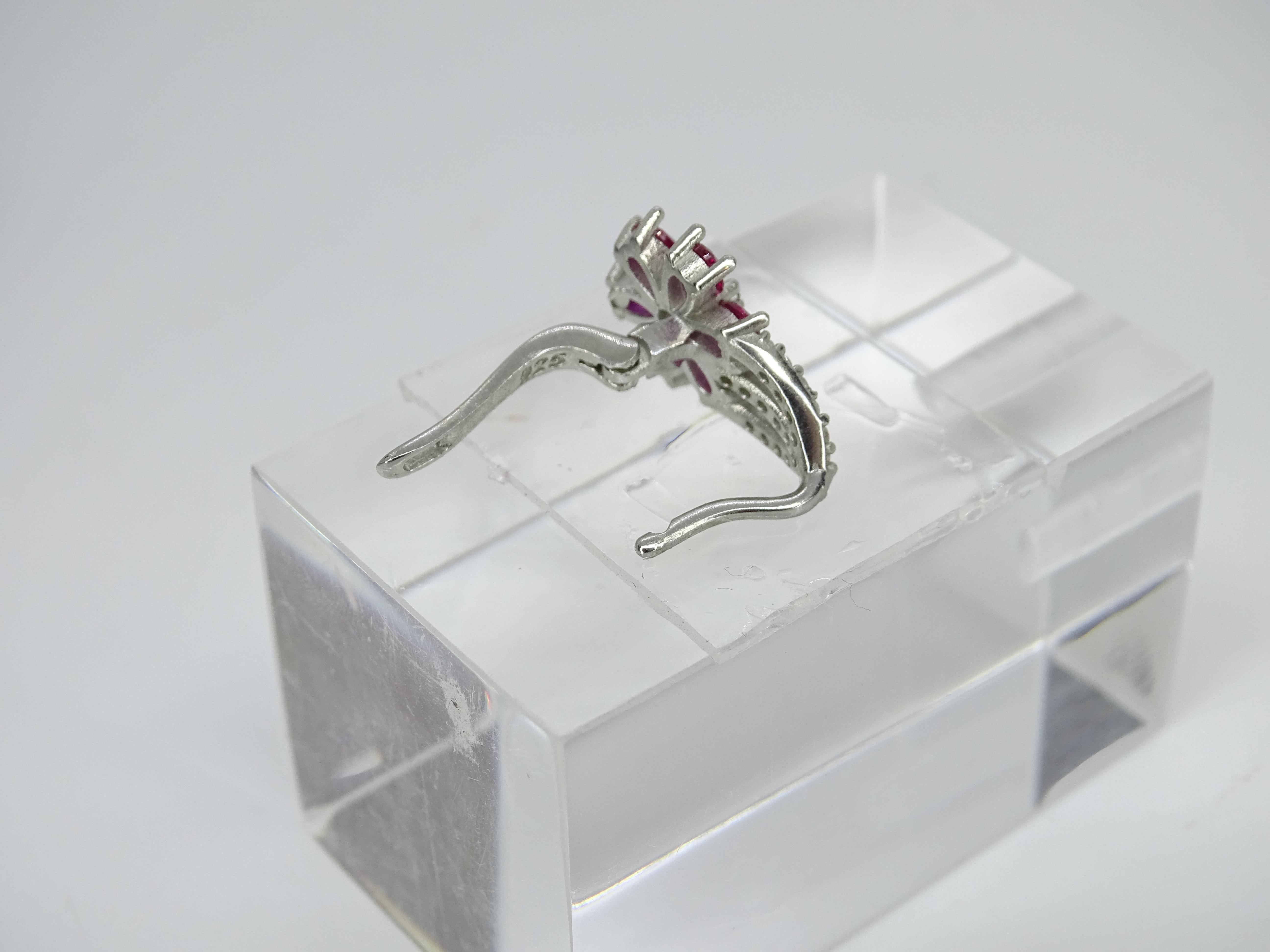Italy “flower” earrings with ruby and zircons, 925 sterling silver in vendita 12