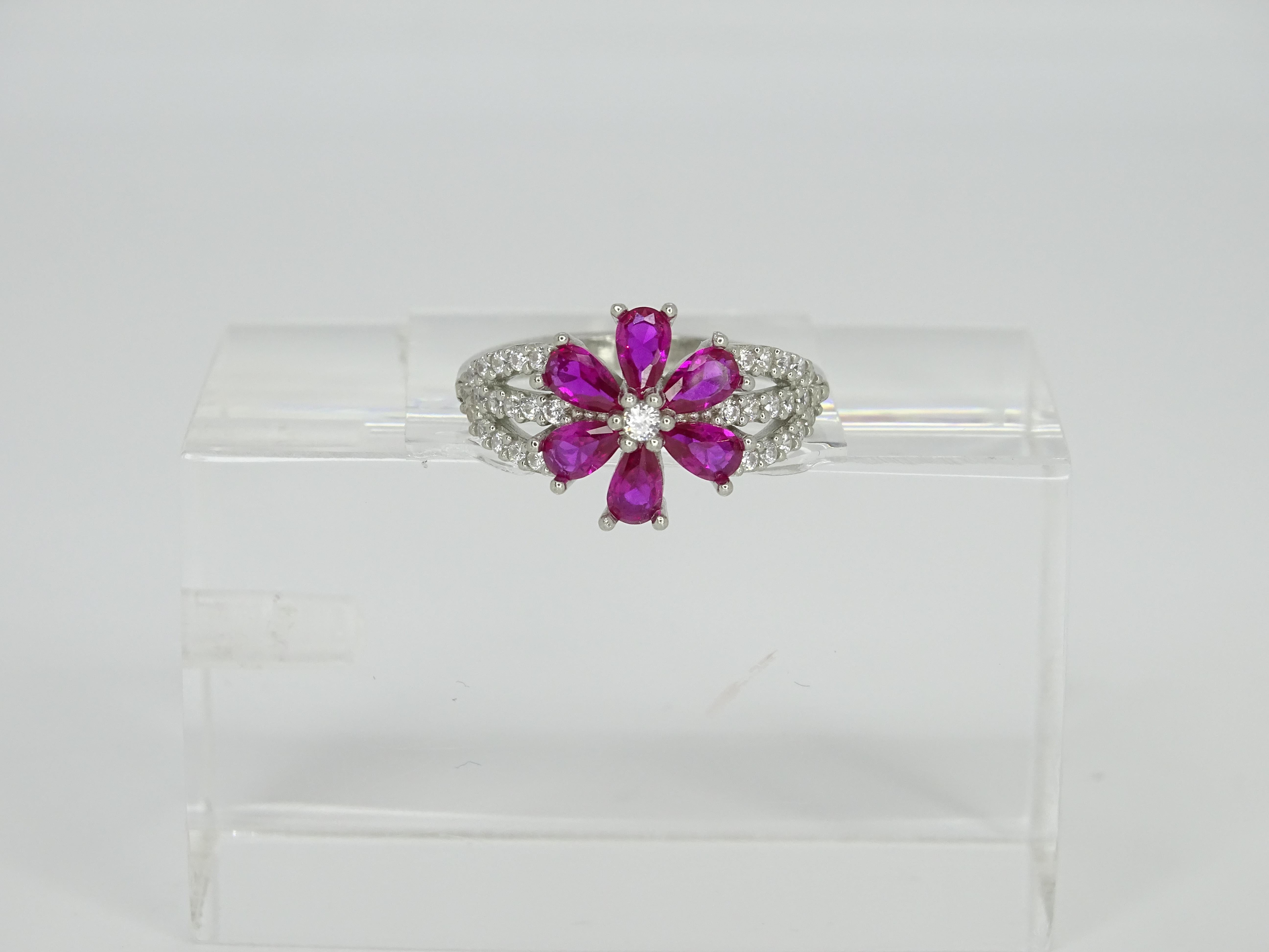 Italy “flower” ring, ruby root and zircons, 925 sterling silver For Sale 4