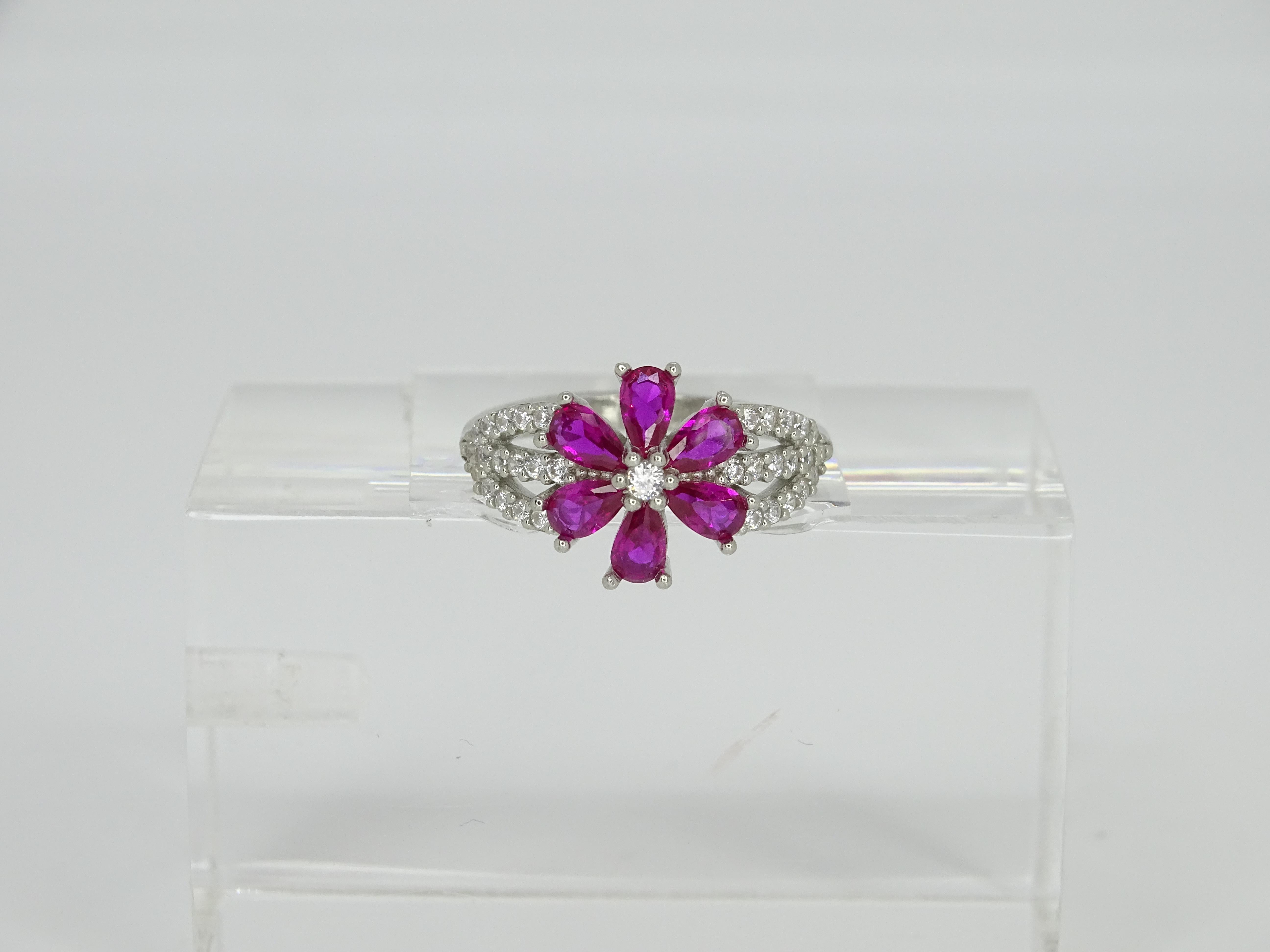 Italy “flower” ring, ruby root and zircons, 925 sterling silver For Sale 5