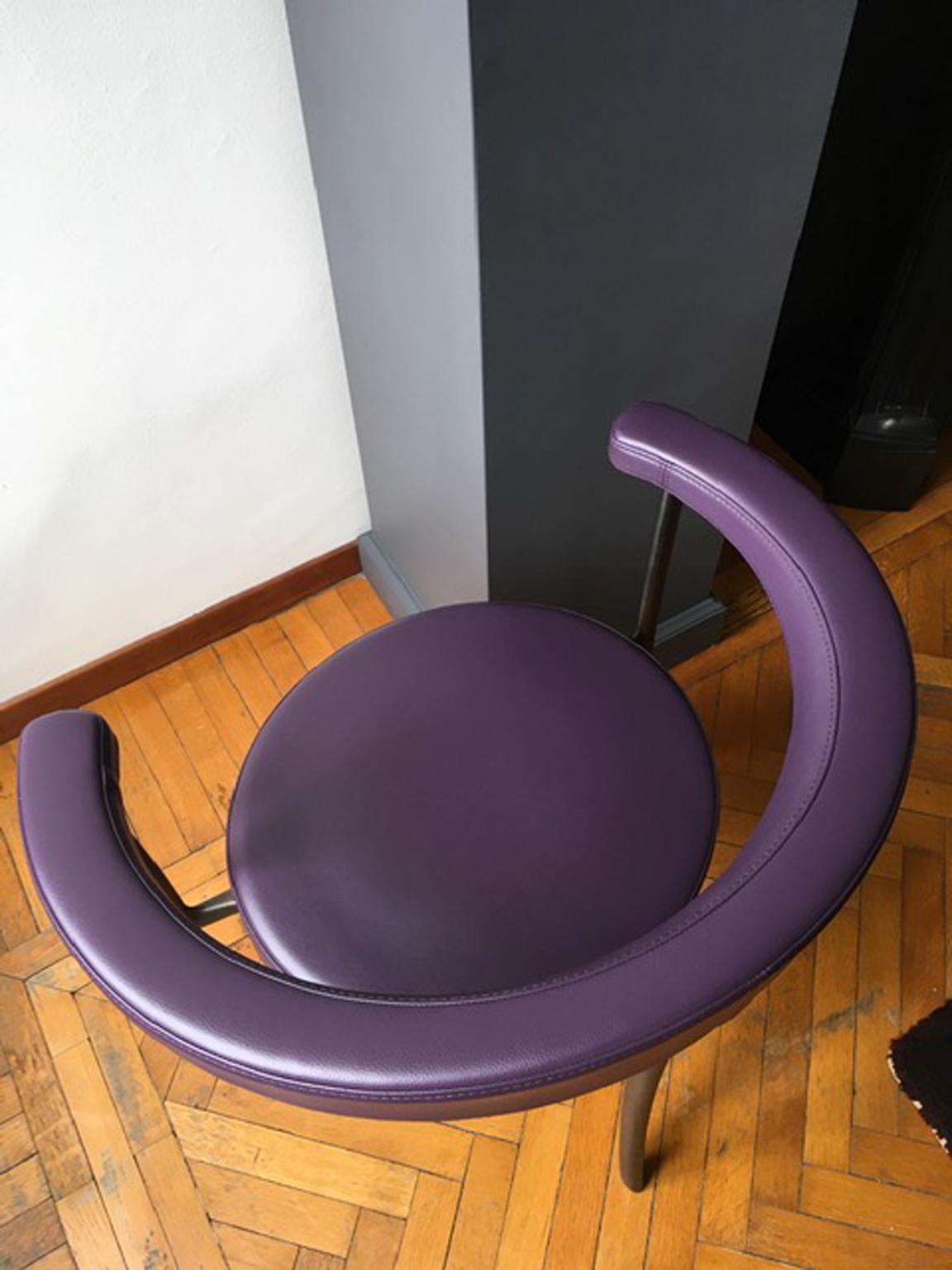 Italie Ghidini 1961 Fauteuil en laiton bruni Design contemporain en vente 1