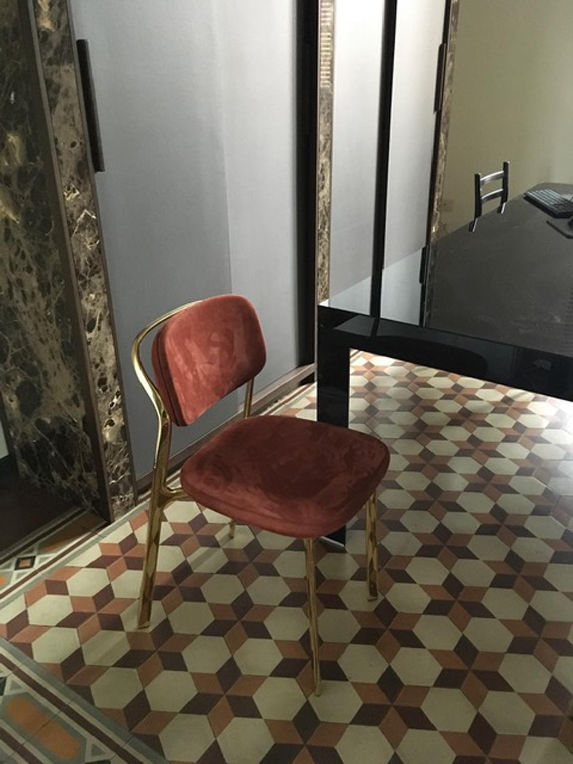 Italien, Ghidini 1961, Paar Esszimmerstühle aus Messing, zeitgenössisches Design im Angebot 3