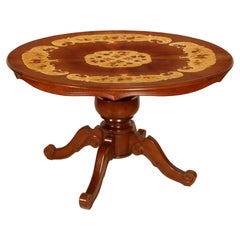 Mid Century Sorrento Italy Inlaid Baroque Round Table in Walnut elegantly inlaid
