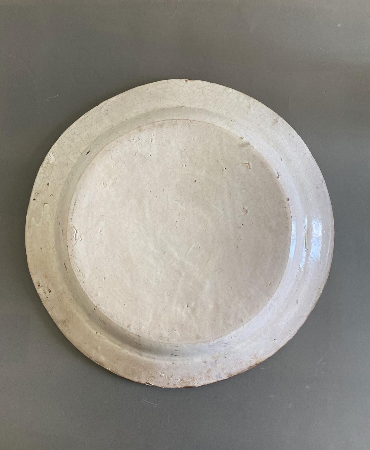 Italie Fin du XVIIIe siècle Plat en céramique ou centre de table décoratif en vente 4