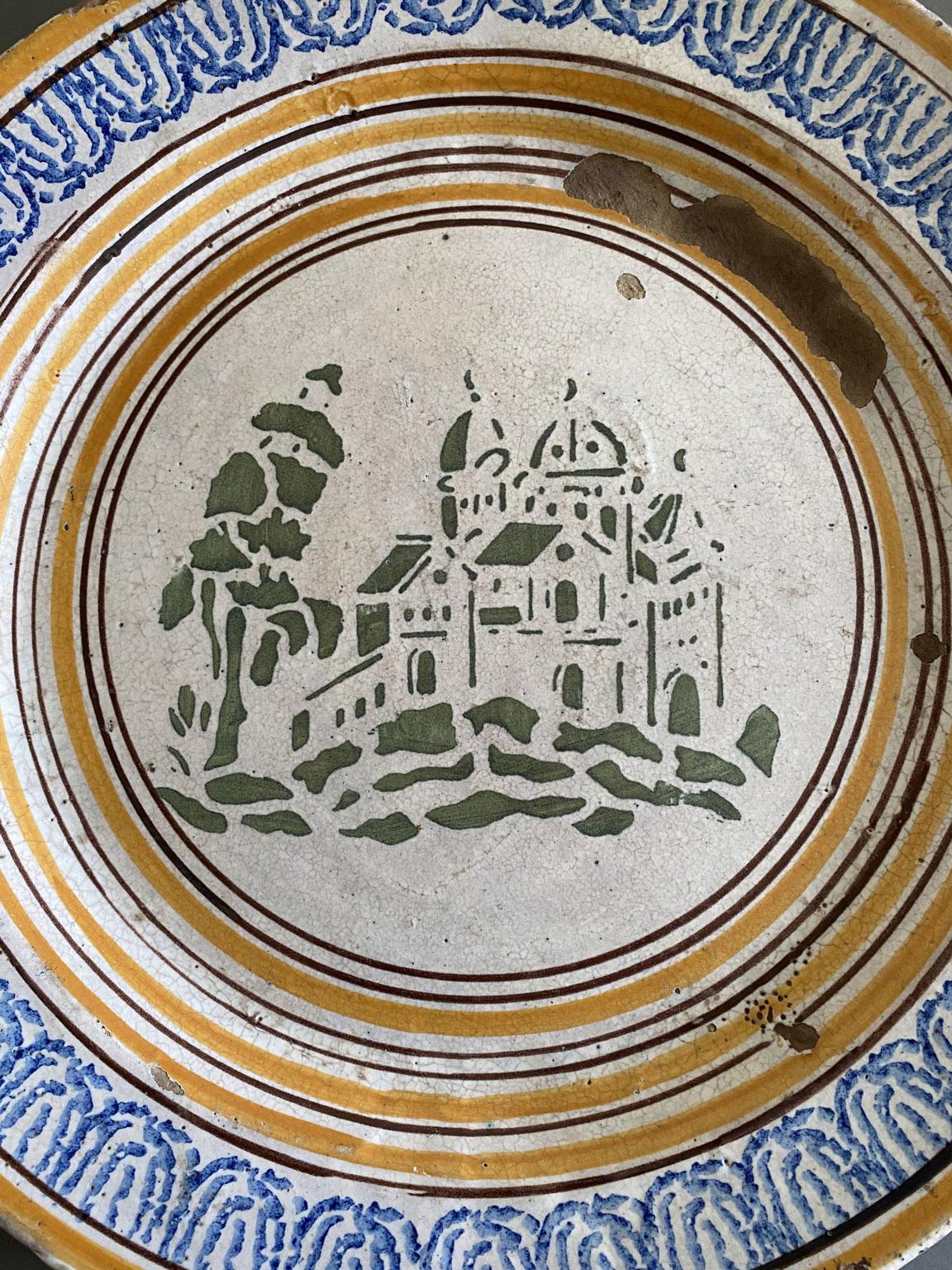 Italie Fin du XVIIIe siècle Plat en céramique ou centre de table décoratif en vente 5