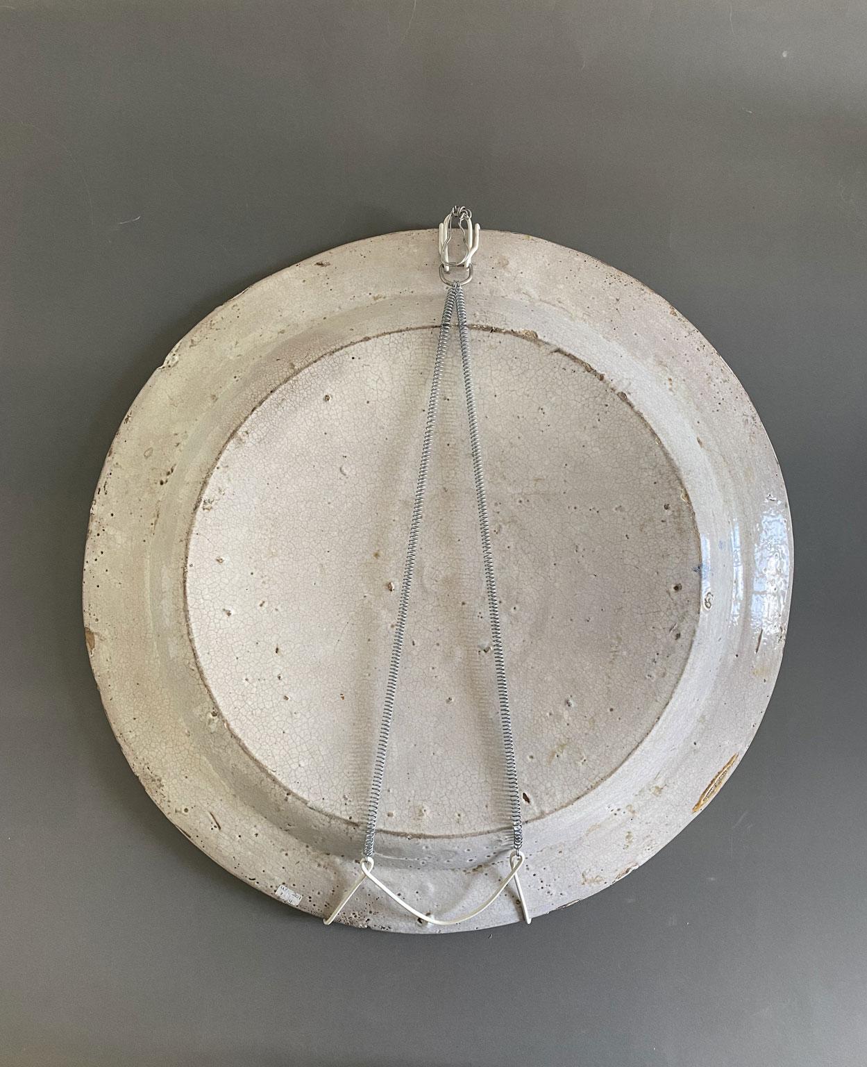 Italie Fin du XVIIIe siècle Plat en céramique ou centre de table décoratif en vente 6