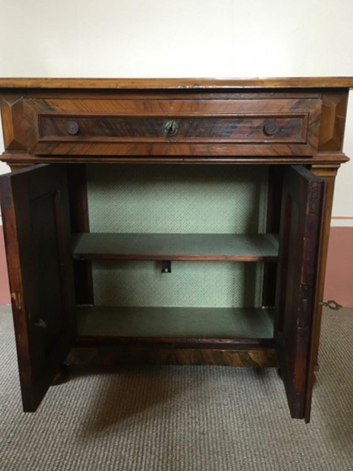 Italy Late 19th Century Inlaid Walnut Buffet with Drawer or Low Cabinet For Sale 5