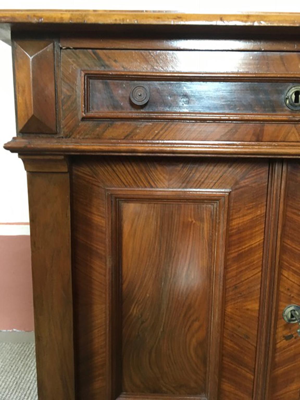 Hand-Crafted Italy Late 19th Century Inlaid Walnut Buffet with Drawer or Low Cabinet For Sale