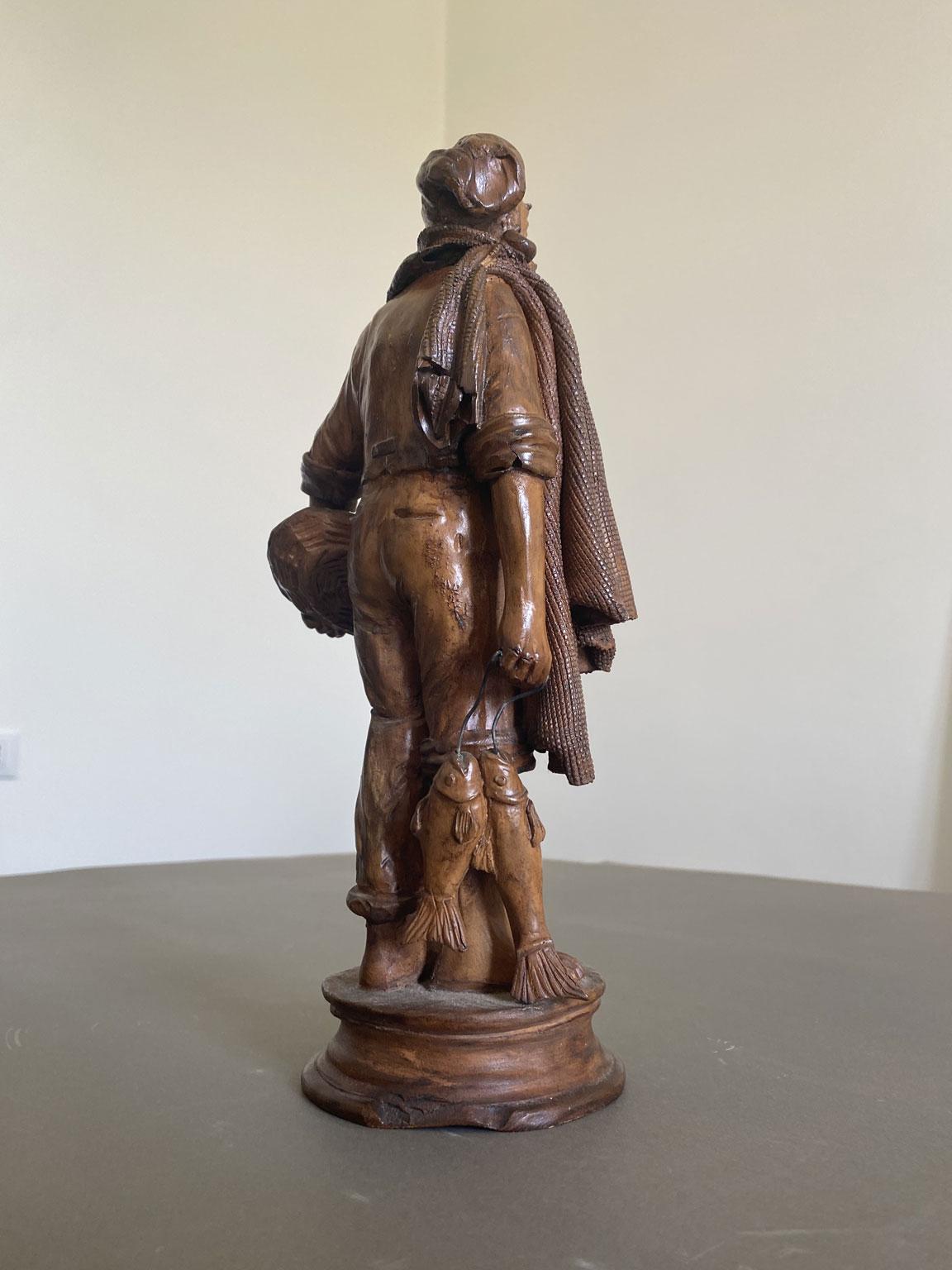 Italy Late 20th Century Carved Wooden Fisherman Sculpture For Sale 6