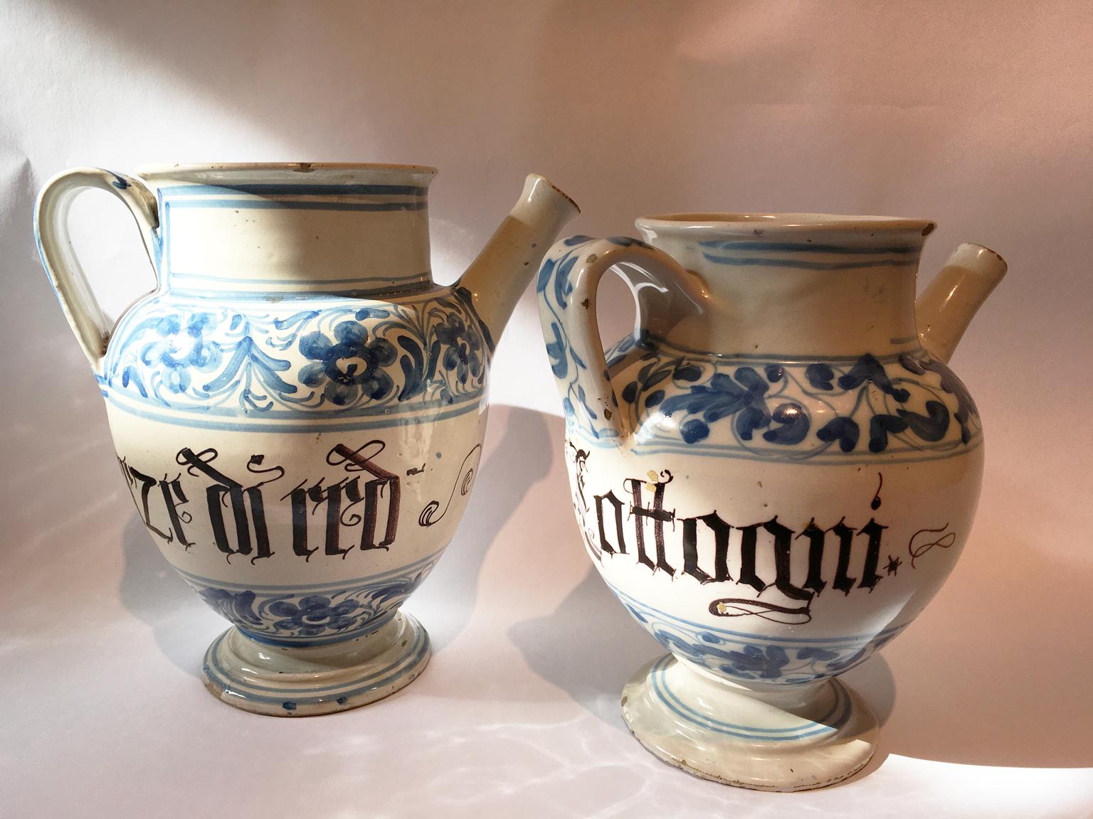 In the past, this pair of beautiful ceramics carafes, was utilized in a Pharmacy to contain erbs and spices infusions.
The carafes shows all signs of the time, but they remain a pair of decorative fascinating objects. Original from Eastern part of