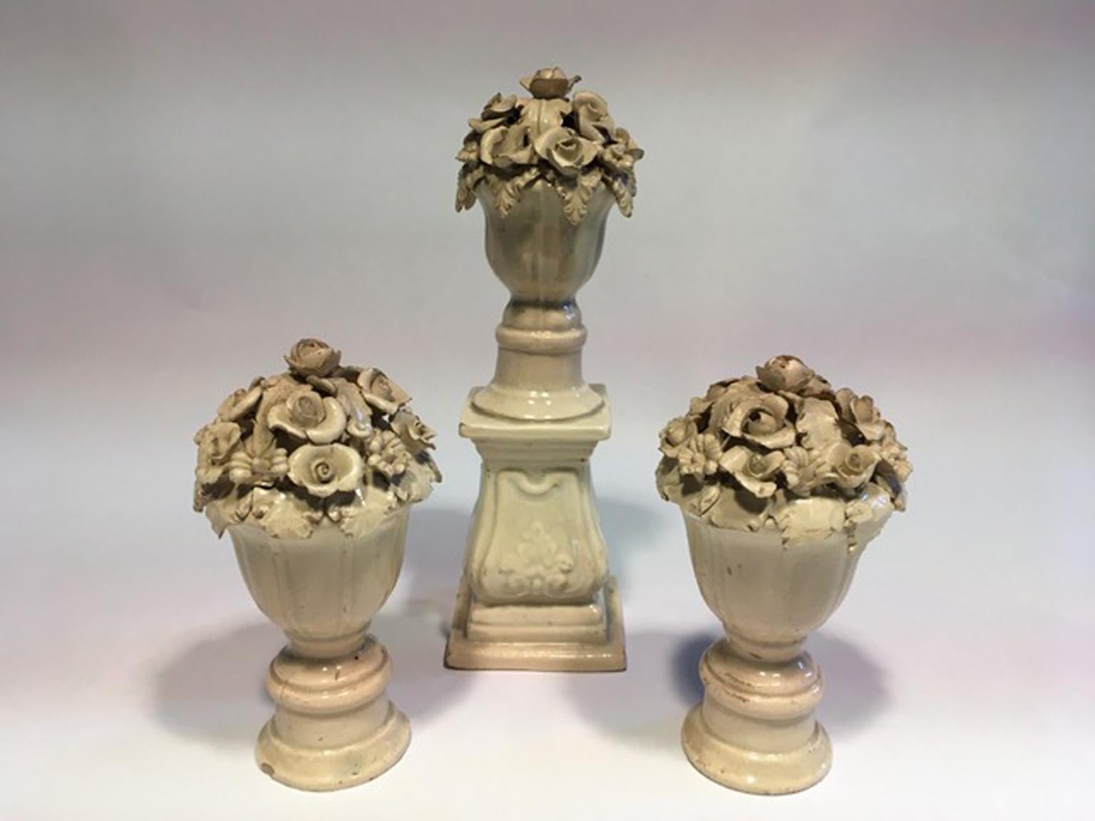 This is a very elegant set of three pieces in white porcelain original from Italy, handcrafted in the 18th century and create to adorn the table during important dinner, usually they was displayed with flowers and green branches to look as an