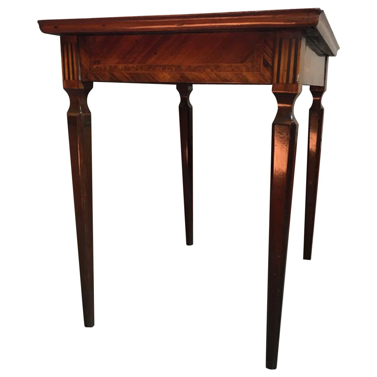 Italy Mid-18th Century Walnut Inlaid Bedside or Side Table with Drawer