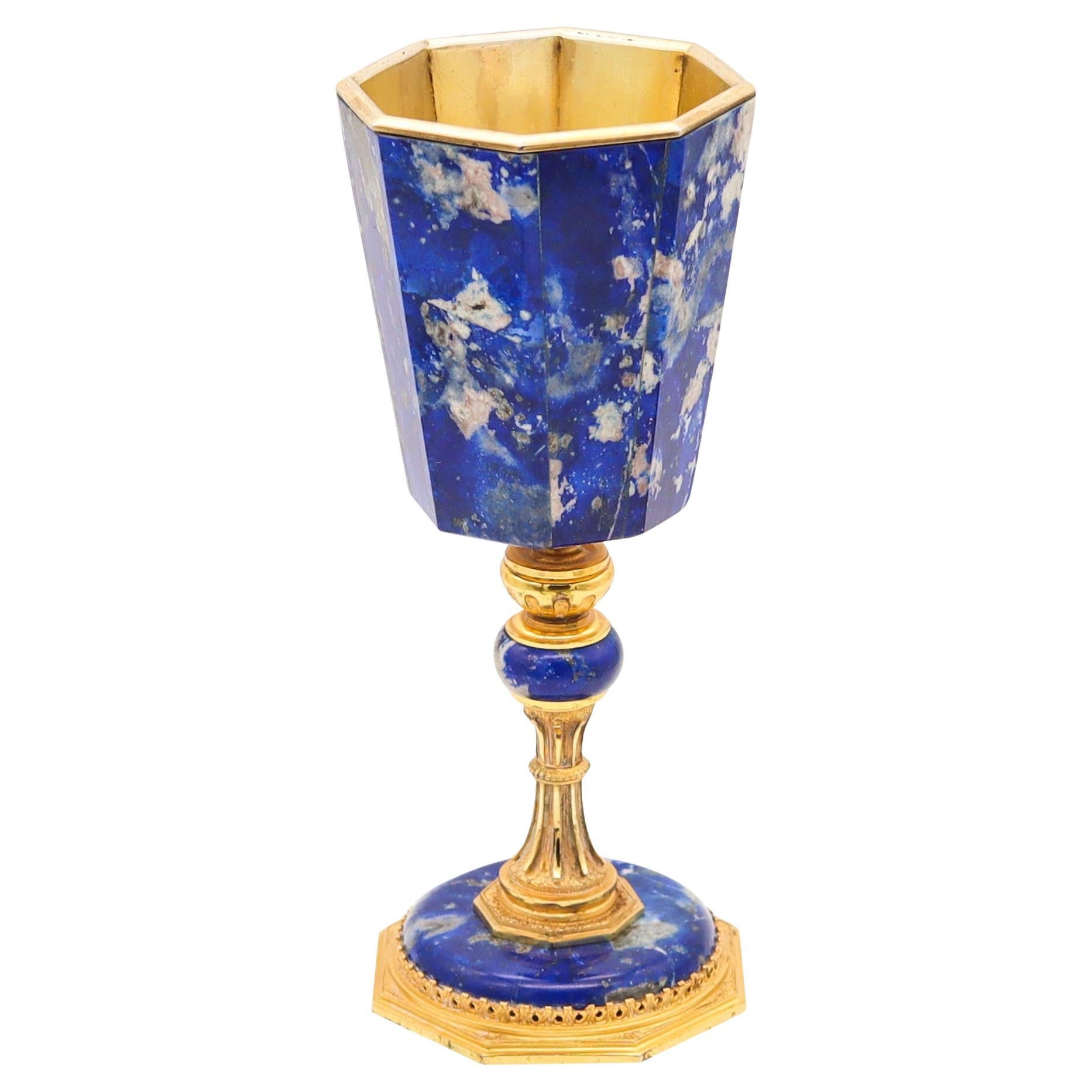 ITALIA Milán 1970 Impresionante copa de lapislázuli en plata de ley dorada .800 en venta