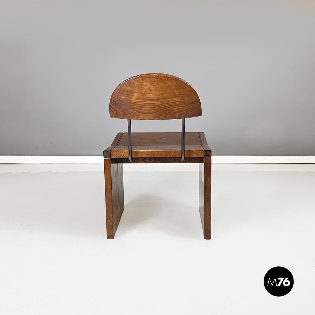 Moderne italienische Stühle, Bank und Esstisch aus Massivholz, 1980er Jahre im Angebot 5