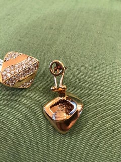 Italian Vintage Diamond Button Earrings in 18k Yellow Gold