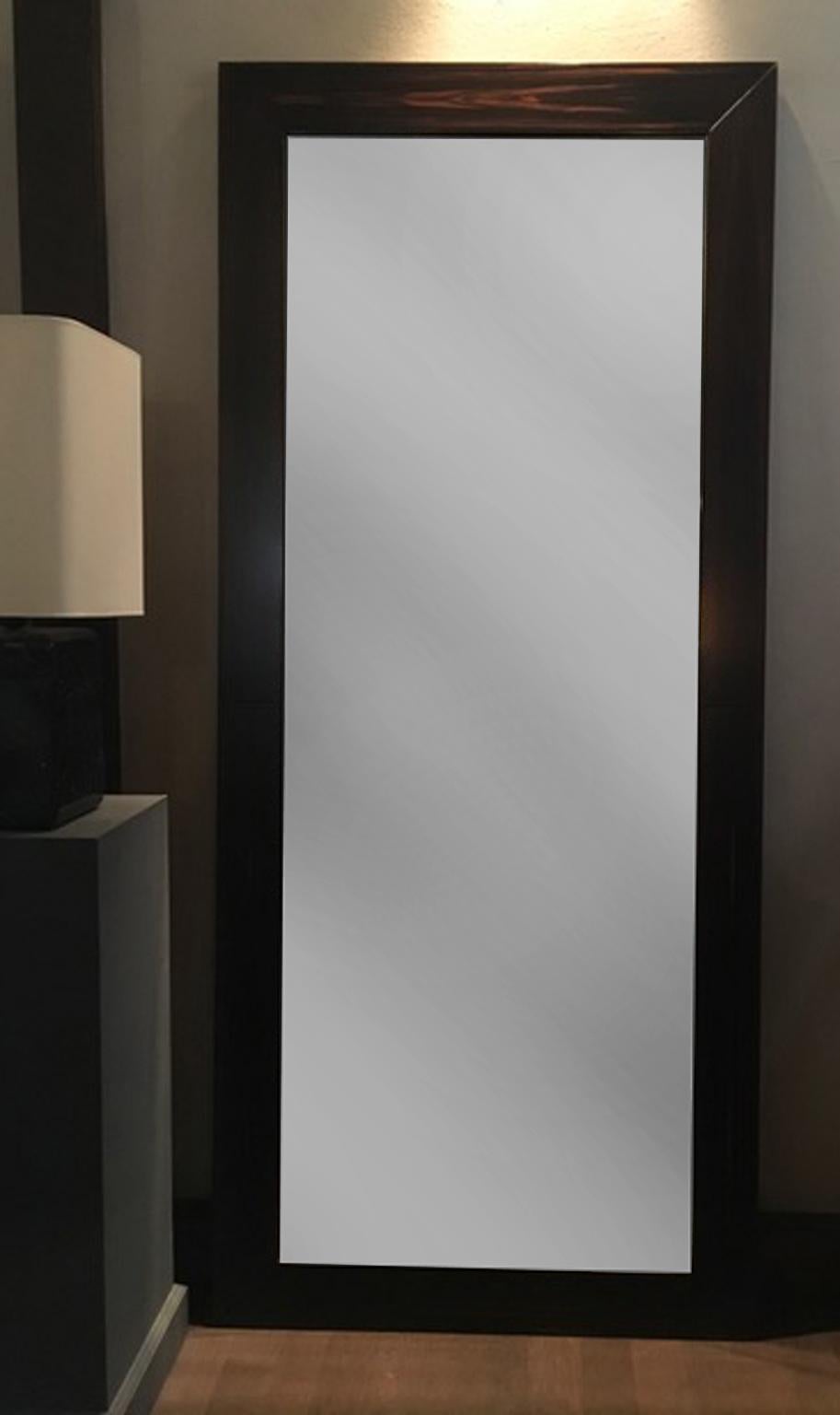 italien Italie - Design minimaliste  Paire de  Miroirs muraux de plancher en bois en vente