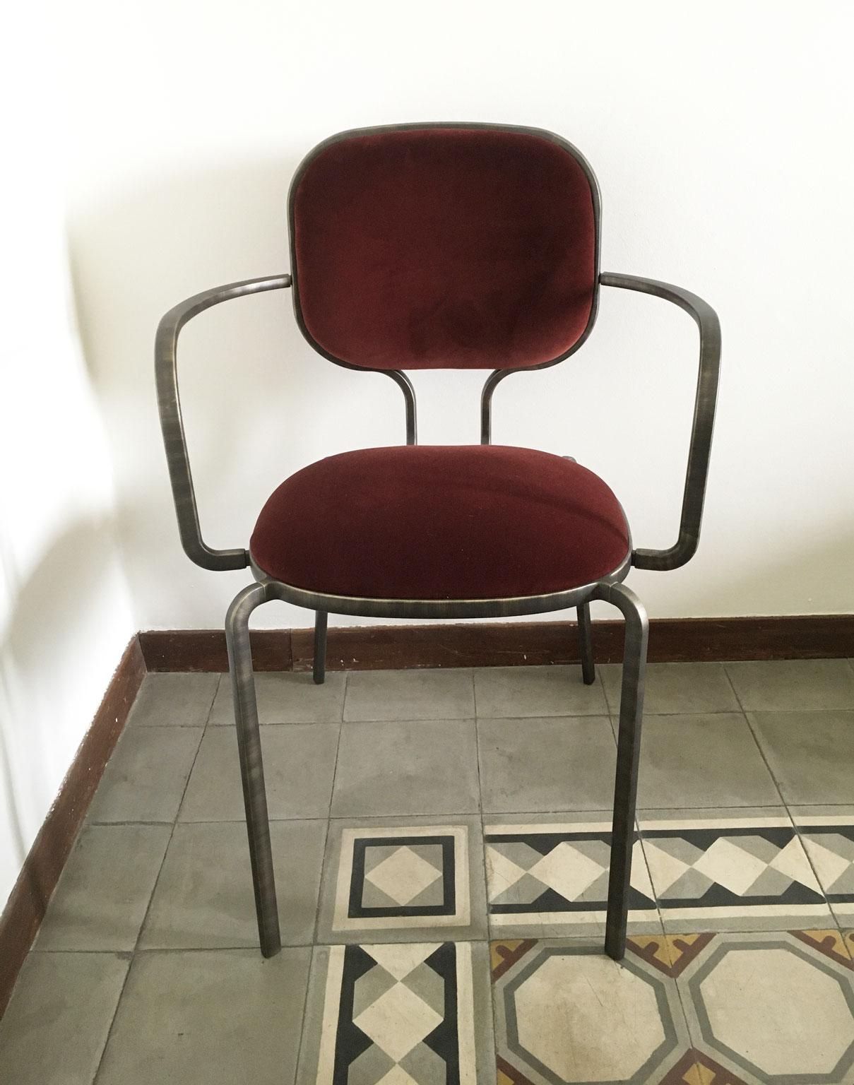 Italia Pareja de sillones de metal bruñido y terciopelo de Ghdini 1961 en Nuevo estado para la venta en Brescia, IT