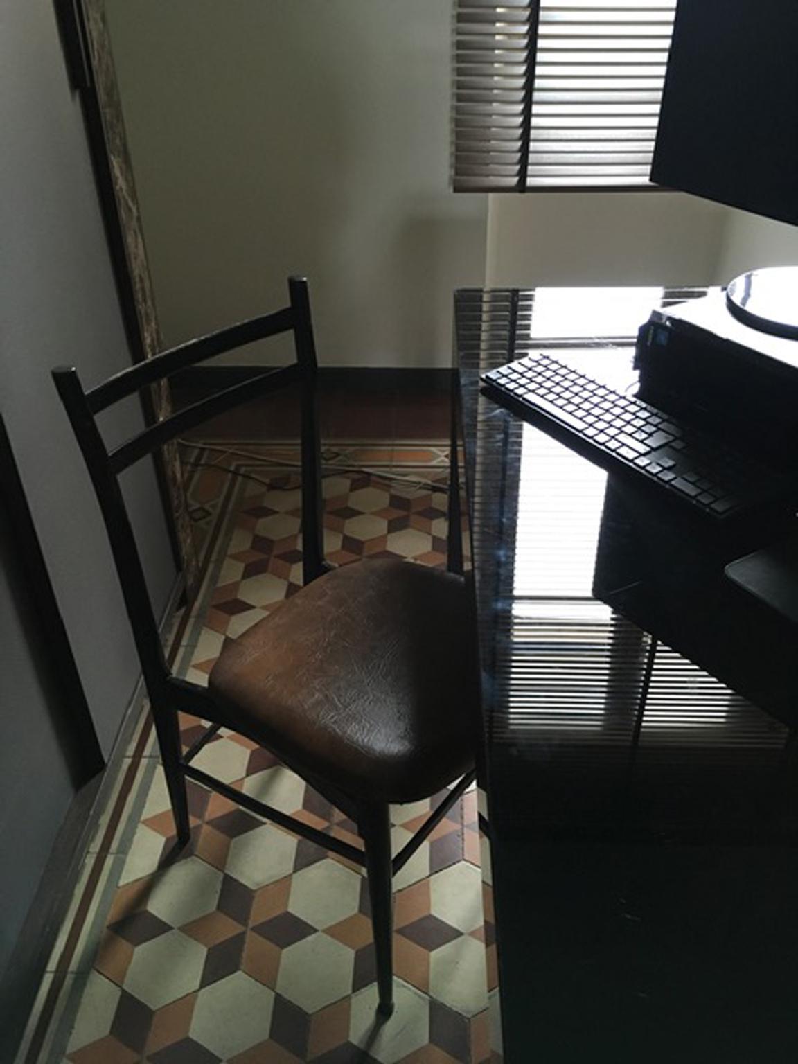 Italy Post-Modern Design Black Wooden Chair For Sale 8