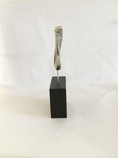 Italia Postmoderna  Escultura Abstracto Múltiple de Aluminio de Jiro Sugawara