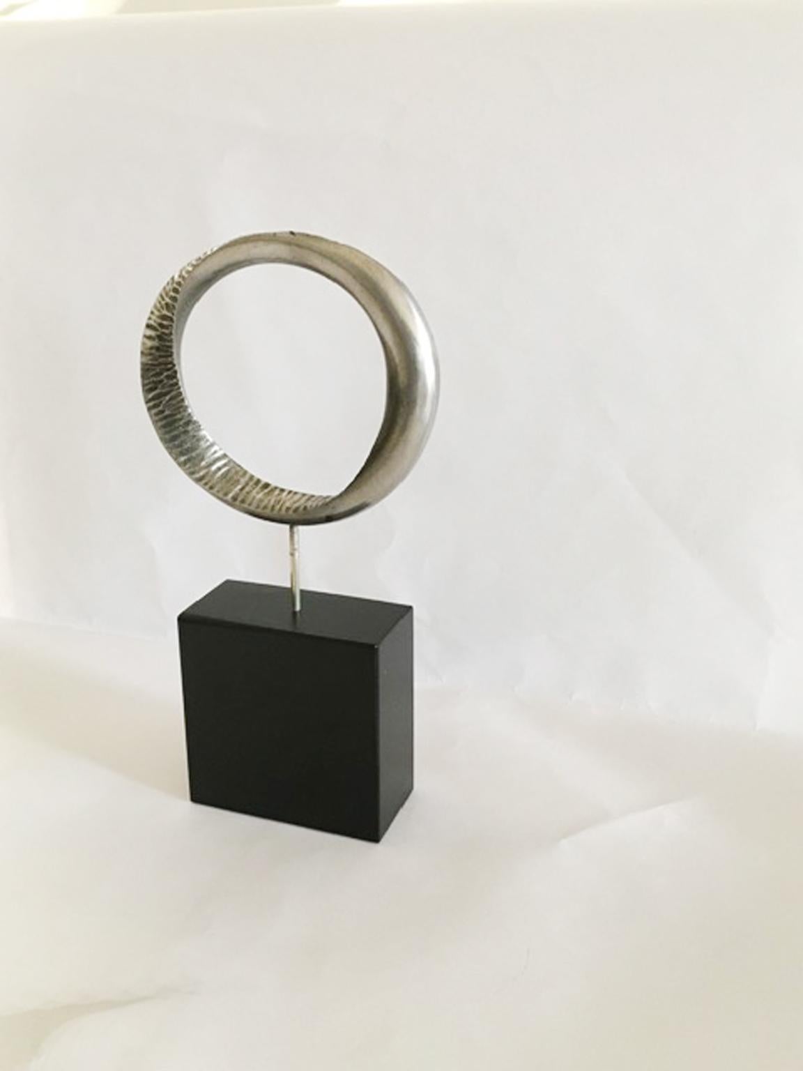 Italien Post Modern  Jiro Sugawara Aluminium Multiple Abstrac-Skulptur (Postmoderne) im Angebot