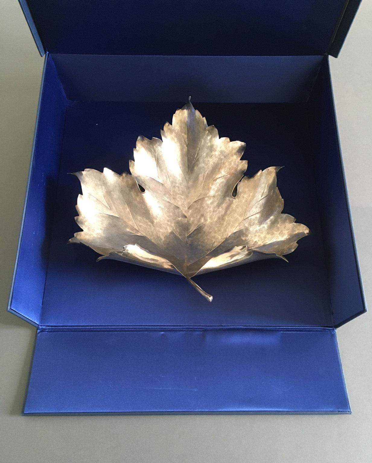 Italy Post-Modern Mario Buccellati Silver Bowl Leaf For Sale 11