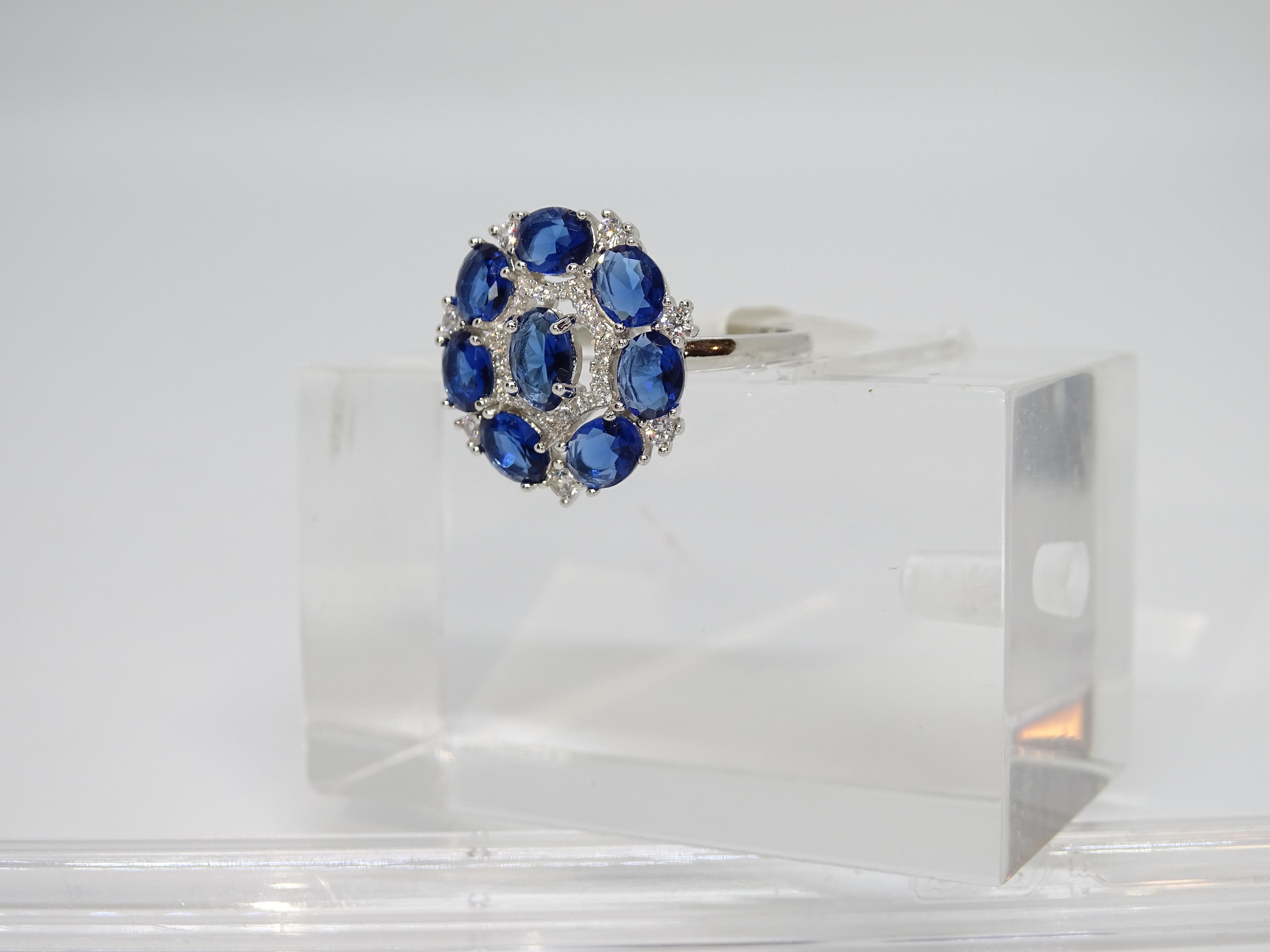 Italy rosette ring, sapphire root and zircons, 925 silver For Sale 8