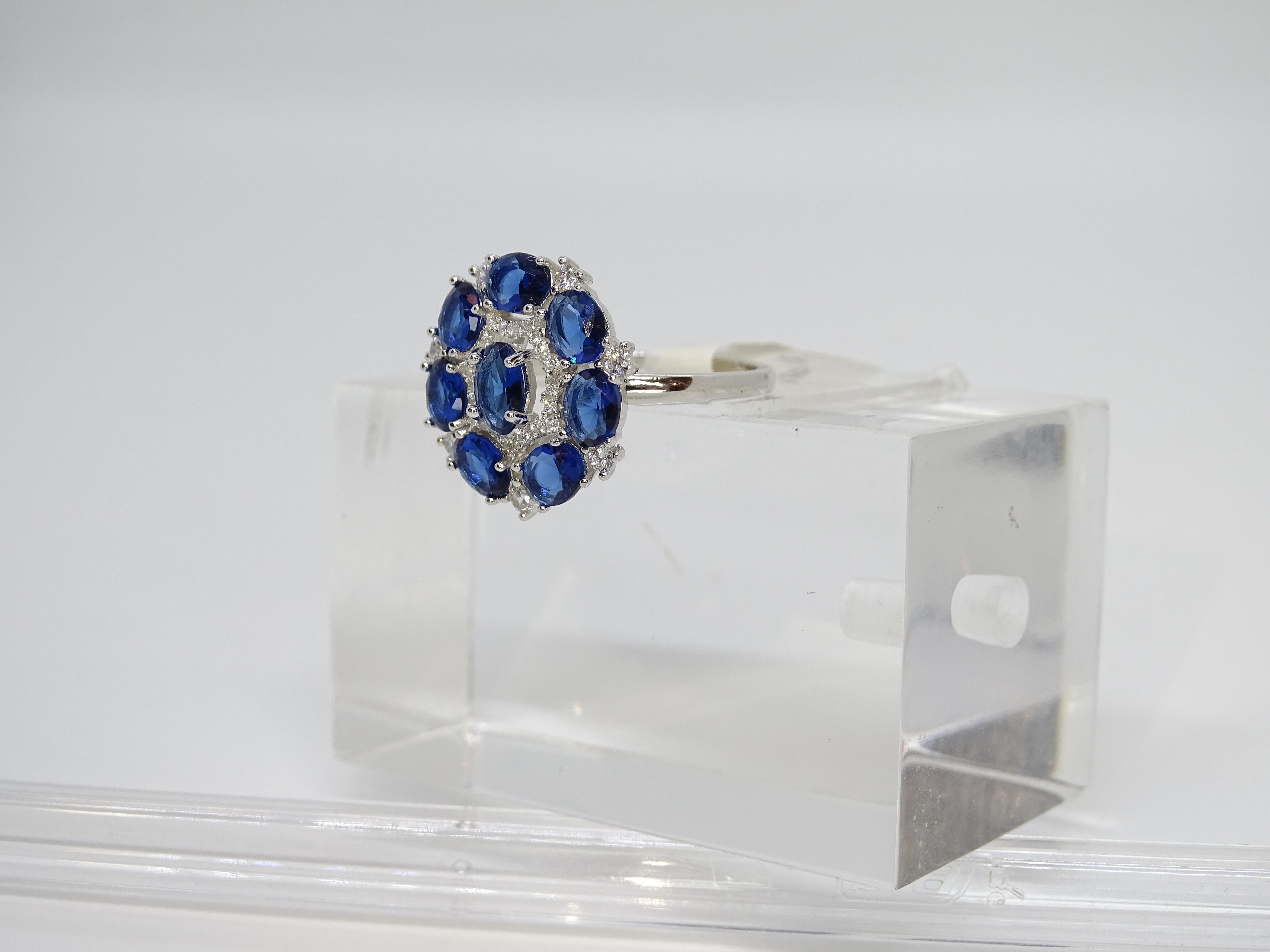 Italy rosette ring, sapphire root and zircons, 925 silver For Sale 10