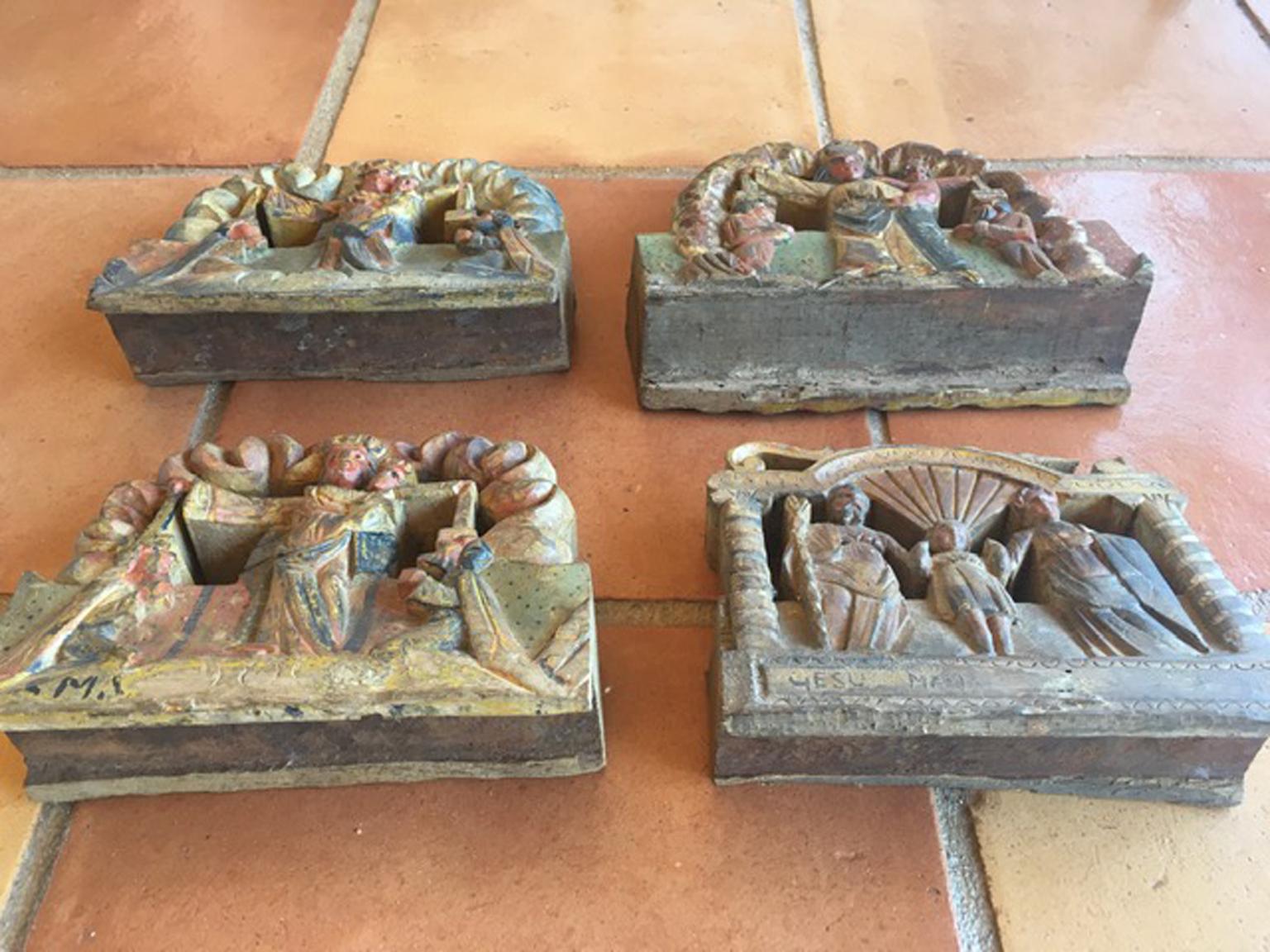 Hand-Carved Italy Sicily Late 19th Century Set of 4 Kitchen Wooden Tiles with Rural Scenes For Sale