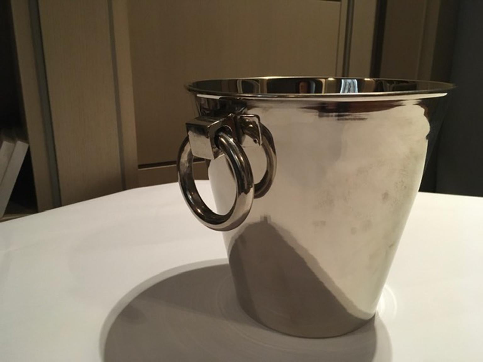 Italy Silver Plated Ice Bucket with Rings For Sale 3