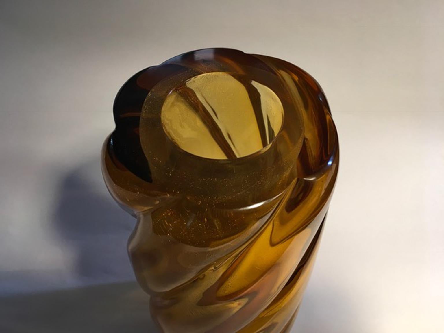 Italy Seguso Murano Mid-Century Modern Design Amber Color Blown Glass Vase 4