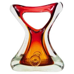 Itamo Pustetto Murano glass bicolor circa 1950 vase.