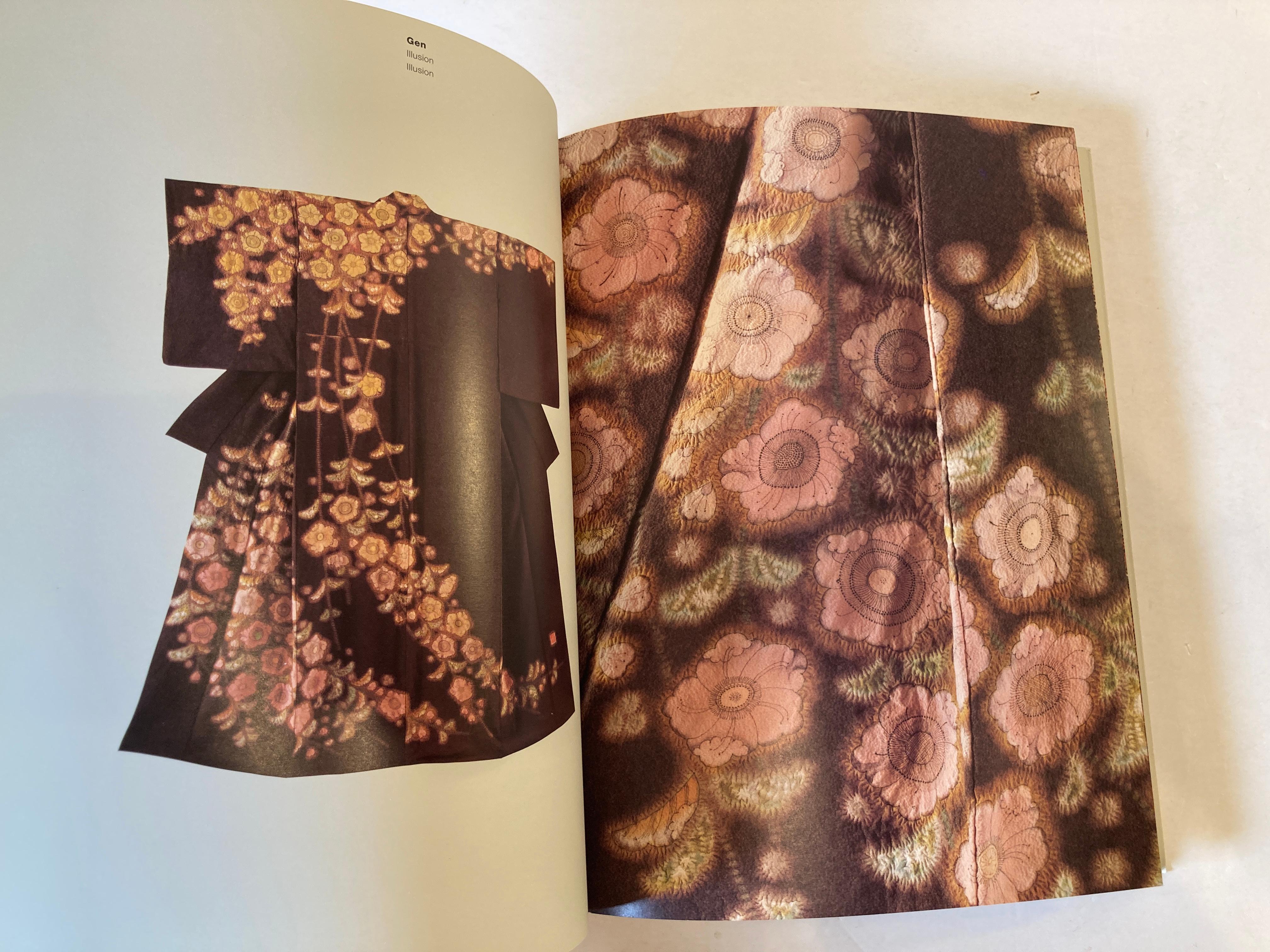 Itchiku Tsujigahana: Homage to Nature, Landscape Kimonos by Itchiku Kubota Book 1