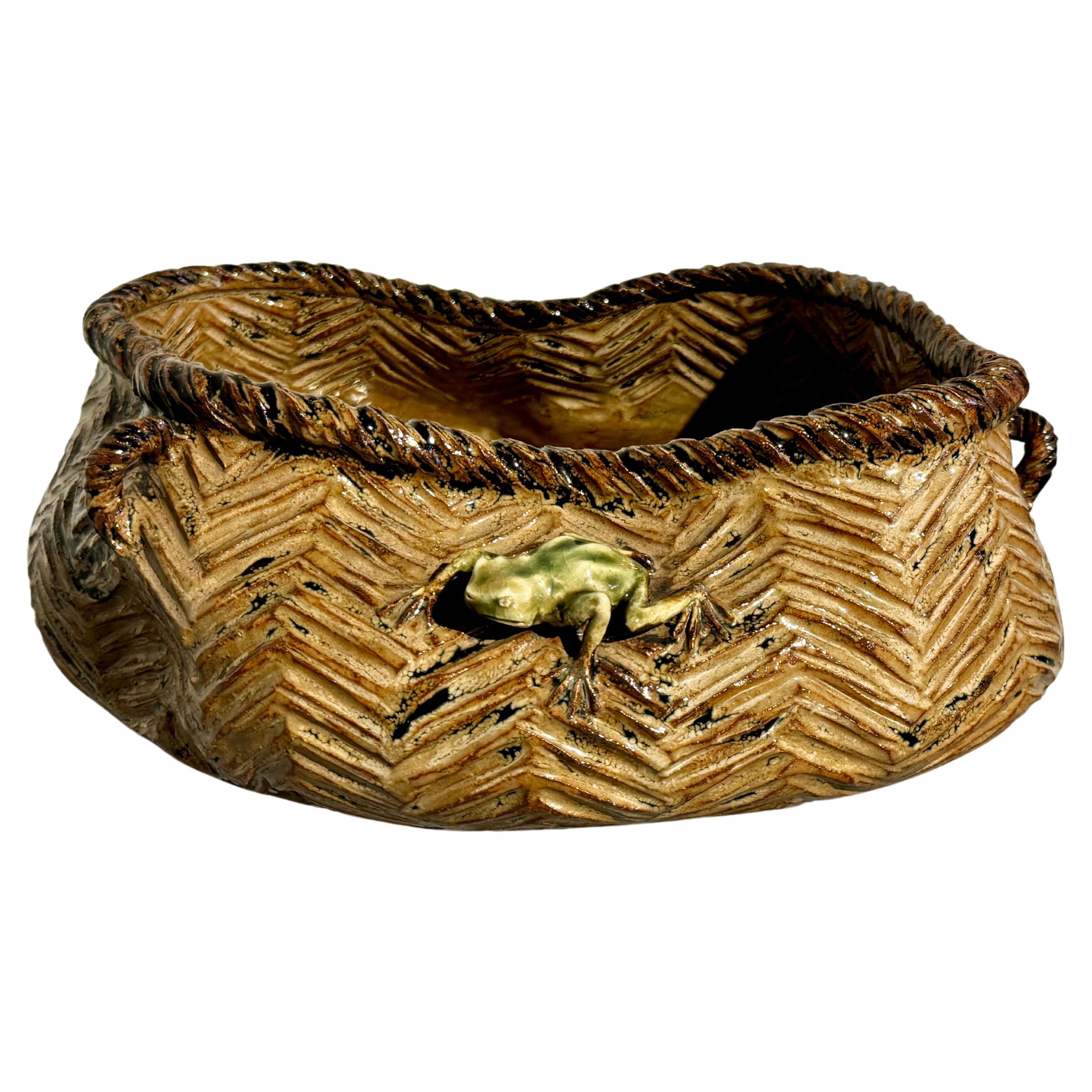 Ito Tozan I "Basket and Frog" Ceramic Vessel, Meiji Period, circa 1900, Japan For Sale