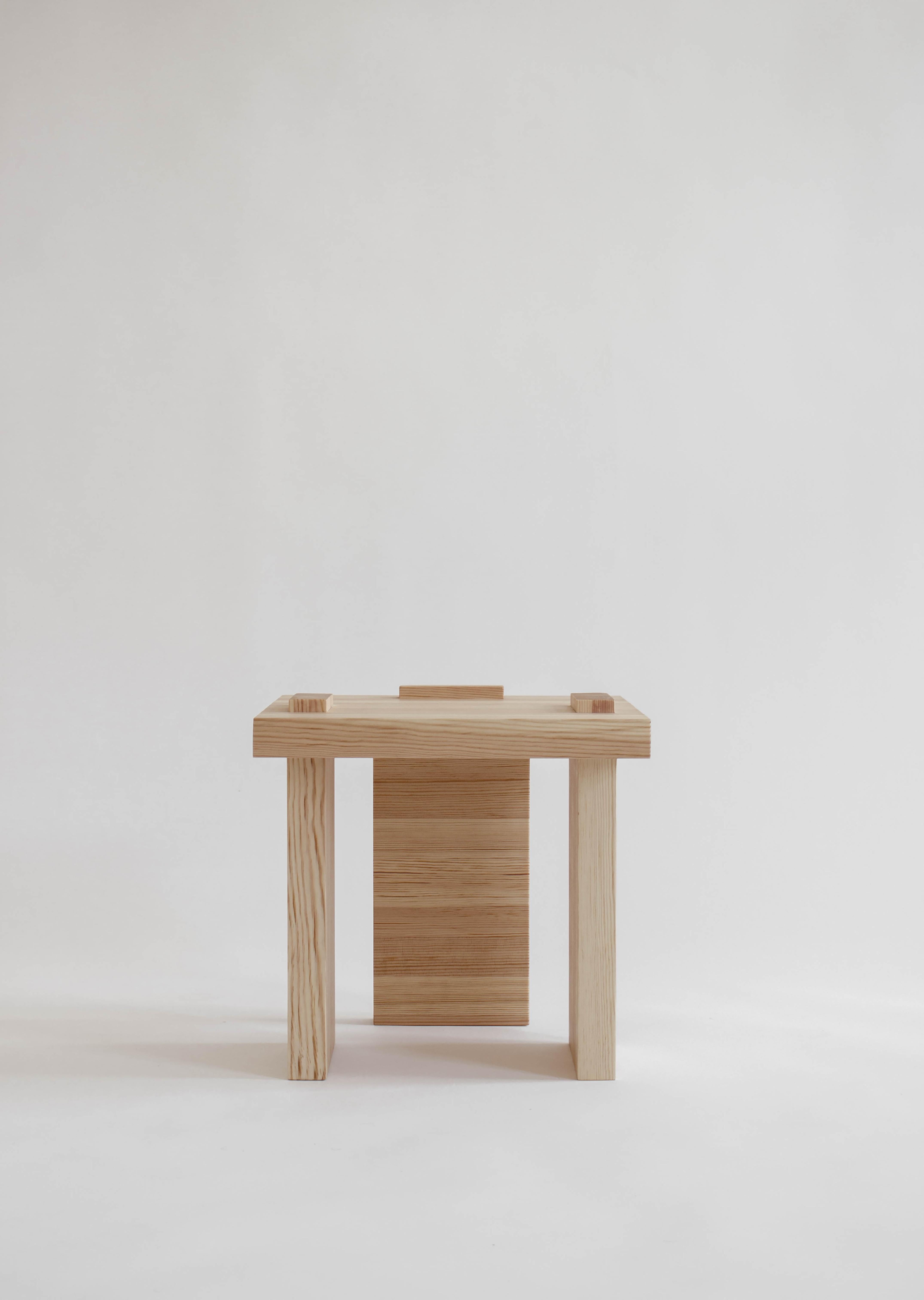 Itooraba Stool by Sizar Alexis For Sale 3