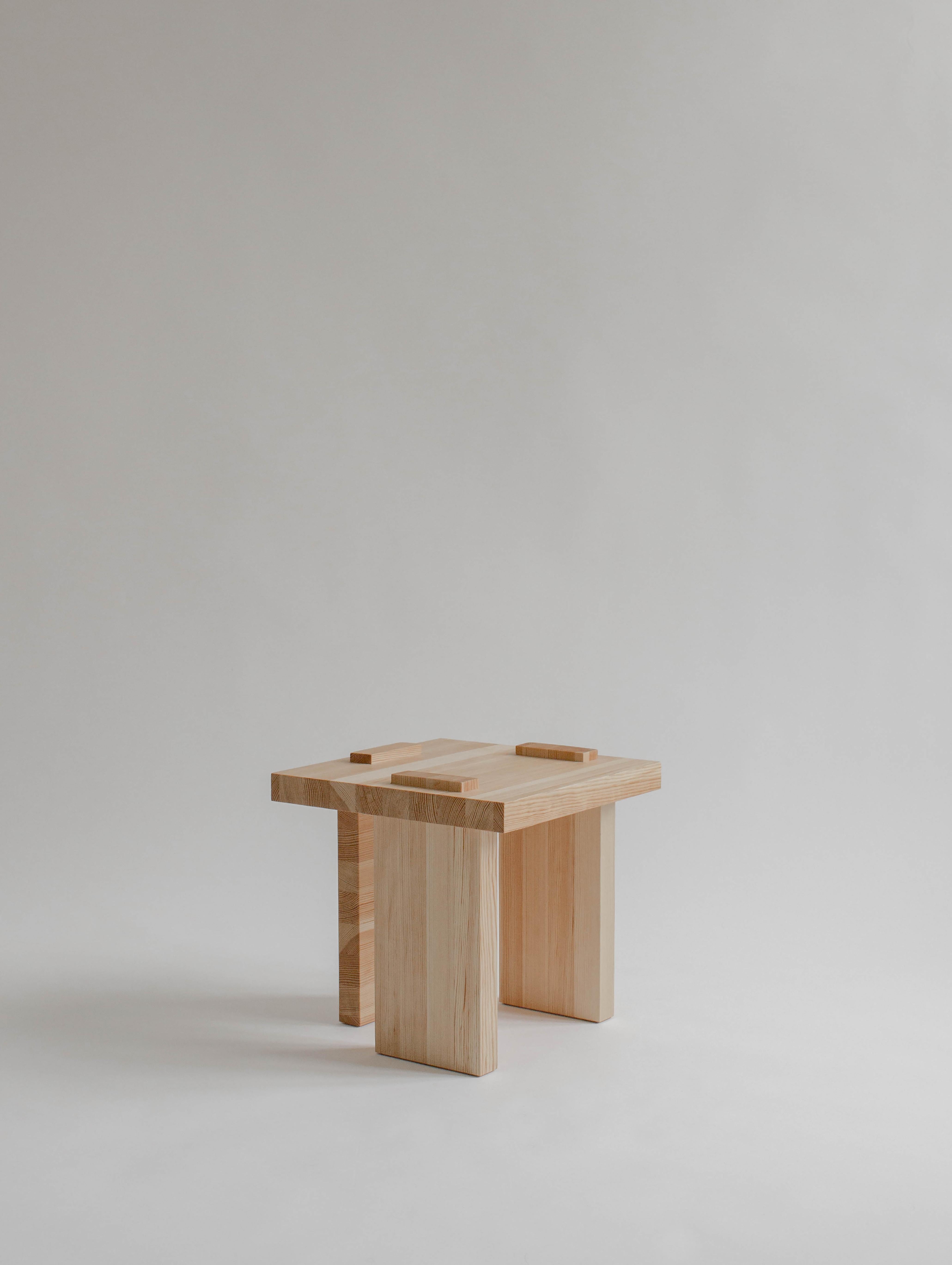 Itooraba Stool by Sizar Alexis For Sale 5
