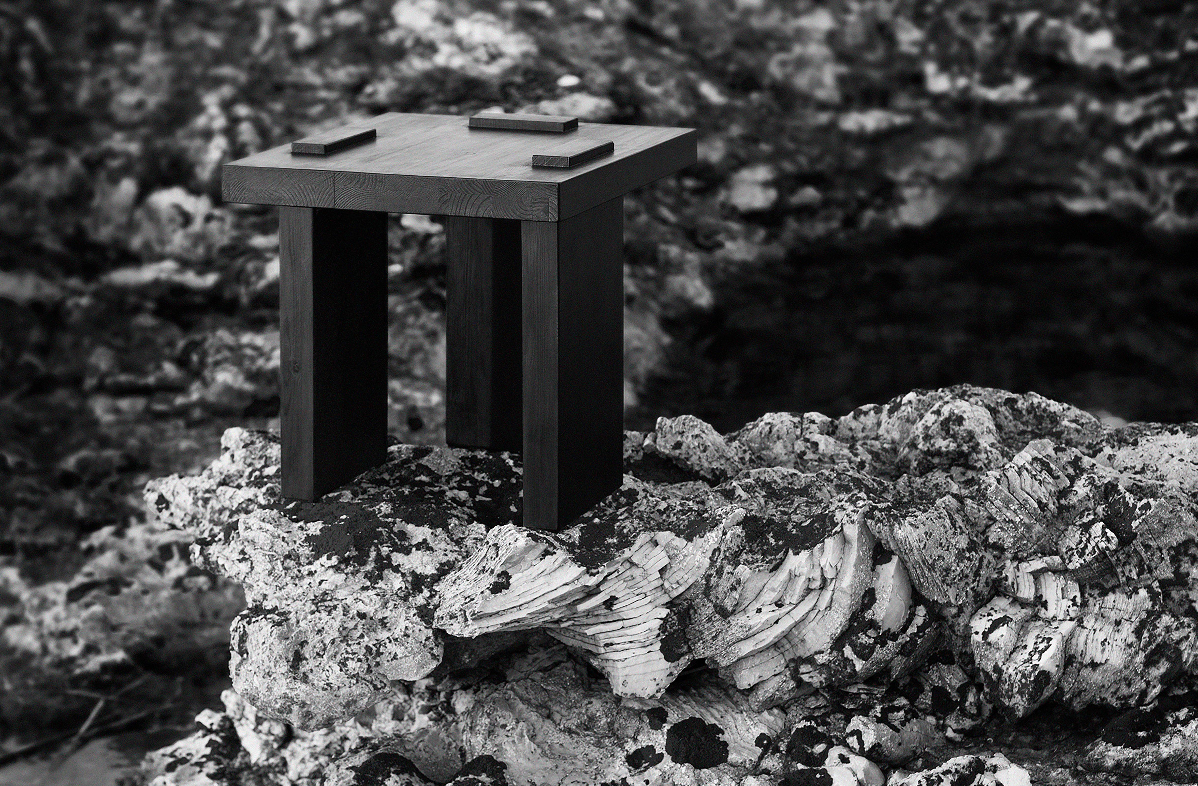 Itooraba Stool by Sizar Alexis For Sale 1