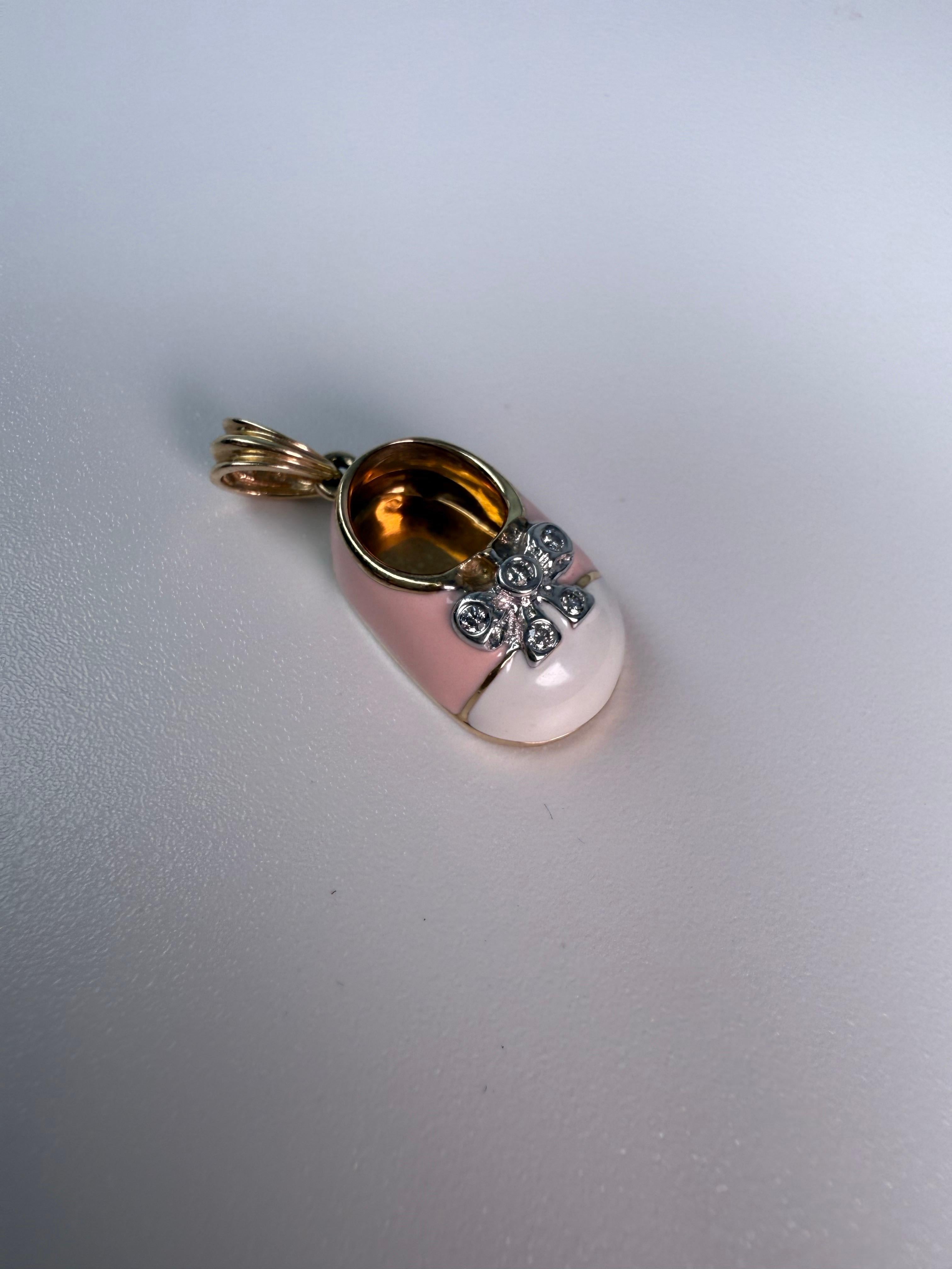 da uomo o donna Ciondolo per bambina in oro giallo 14KT con smalto e diamanti baby shooe in vendita
