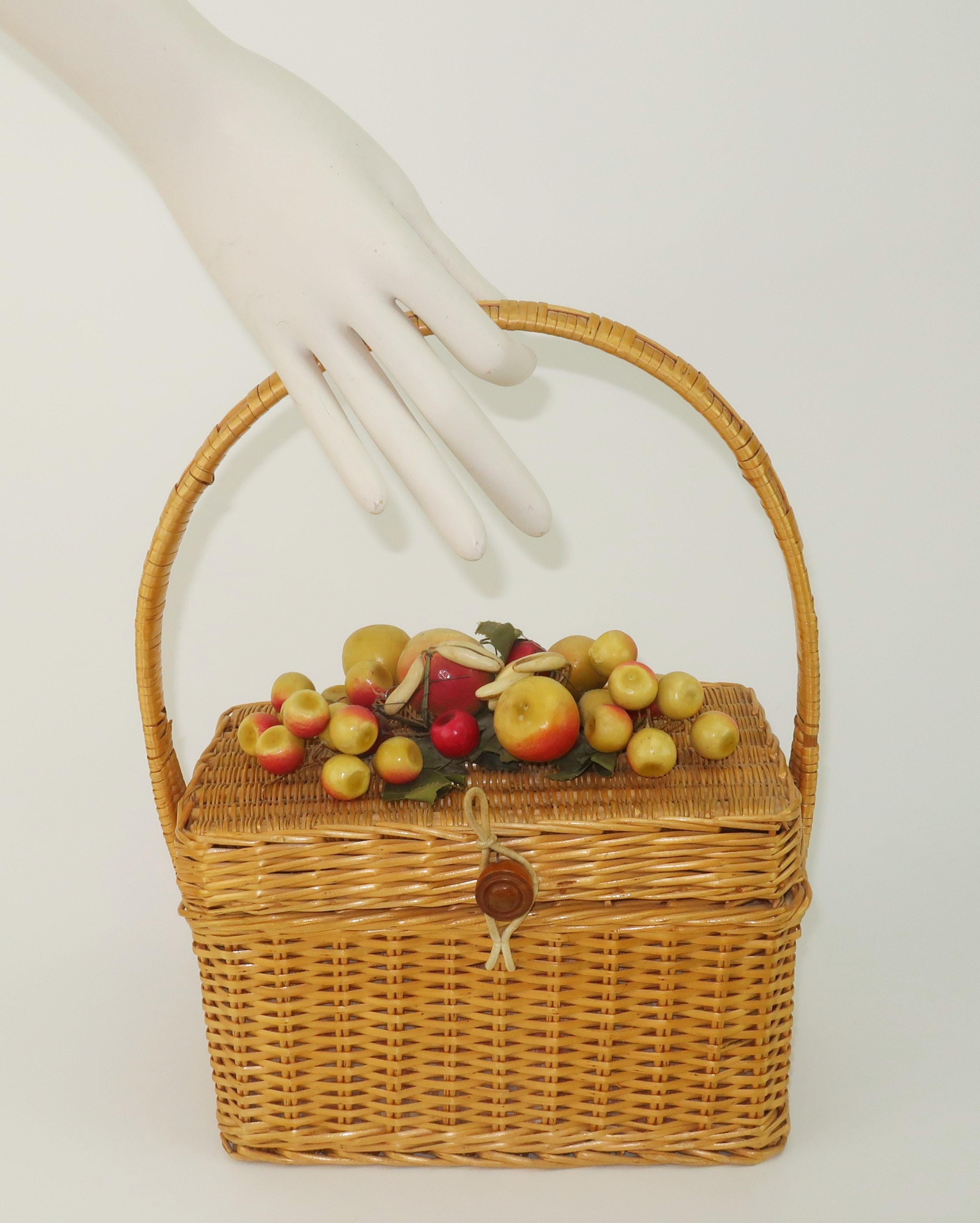 'It's In The Bag' Wicker Straw Basket Handbag With Fruit, 1950's 4