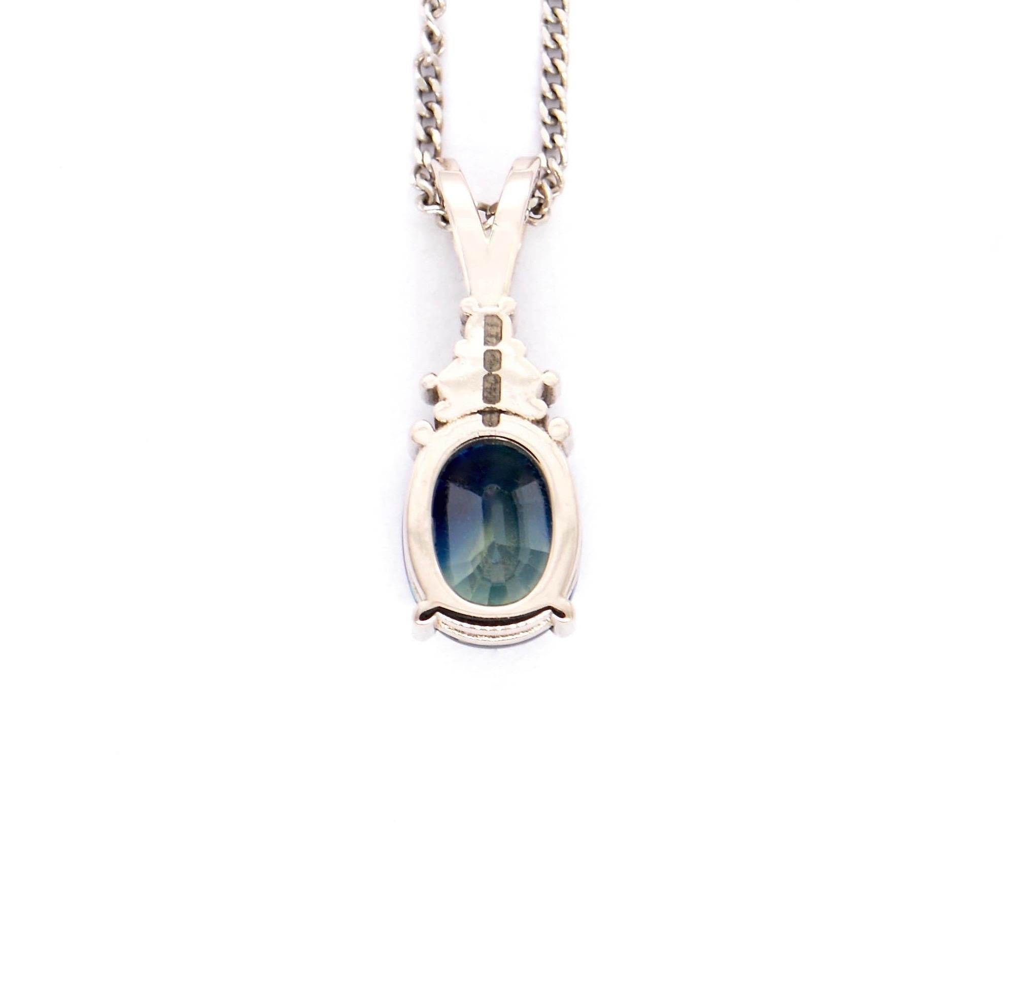 Oval Cut ITSIT Bi Colour Blue Green Australia Sapphire & Diamond 18k White Gold Pendant