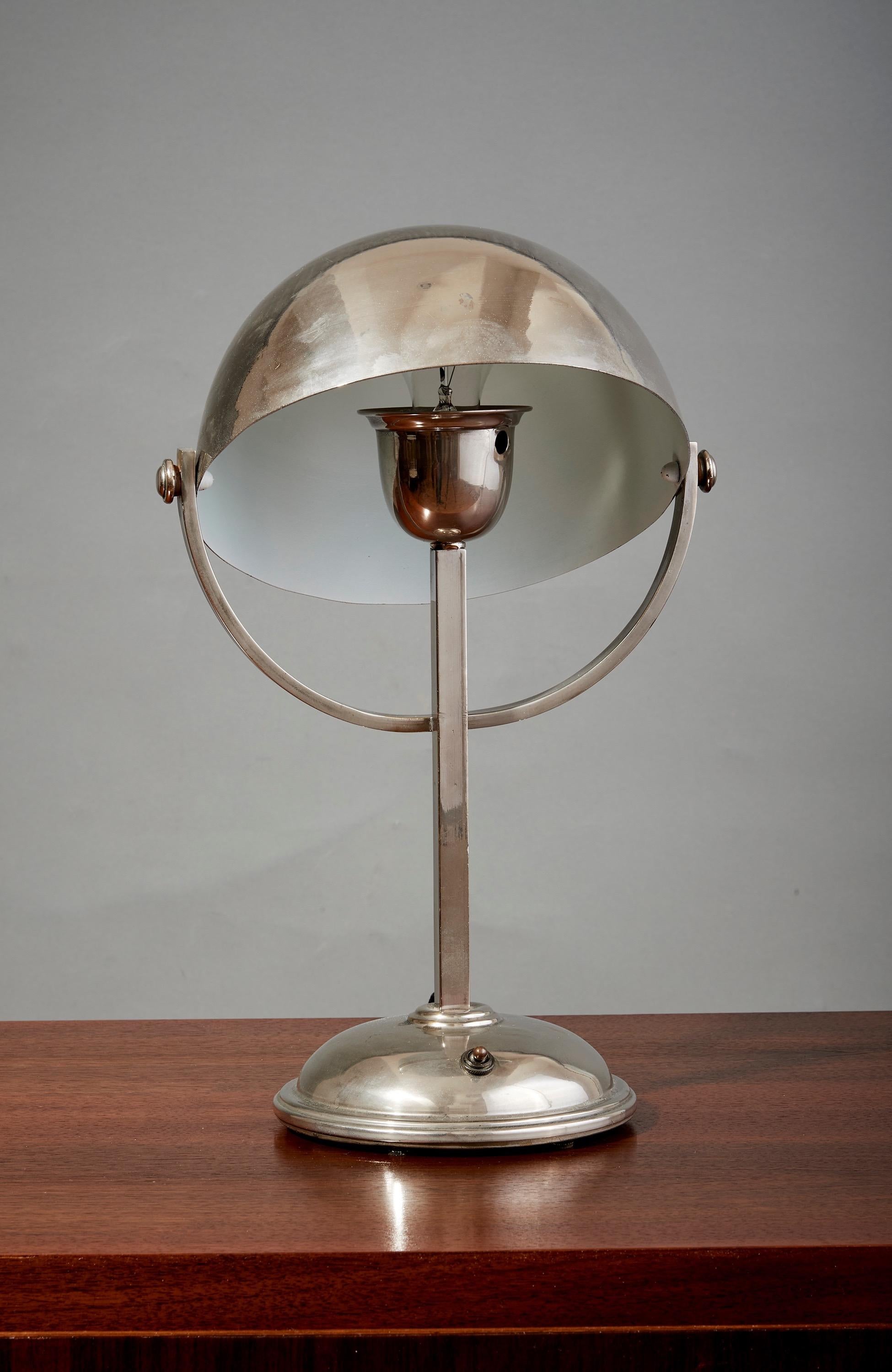 Felix Aublet Style Nickel-Plated Table Lamp with Rounded Shade, France 1930's For Sale 1
