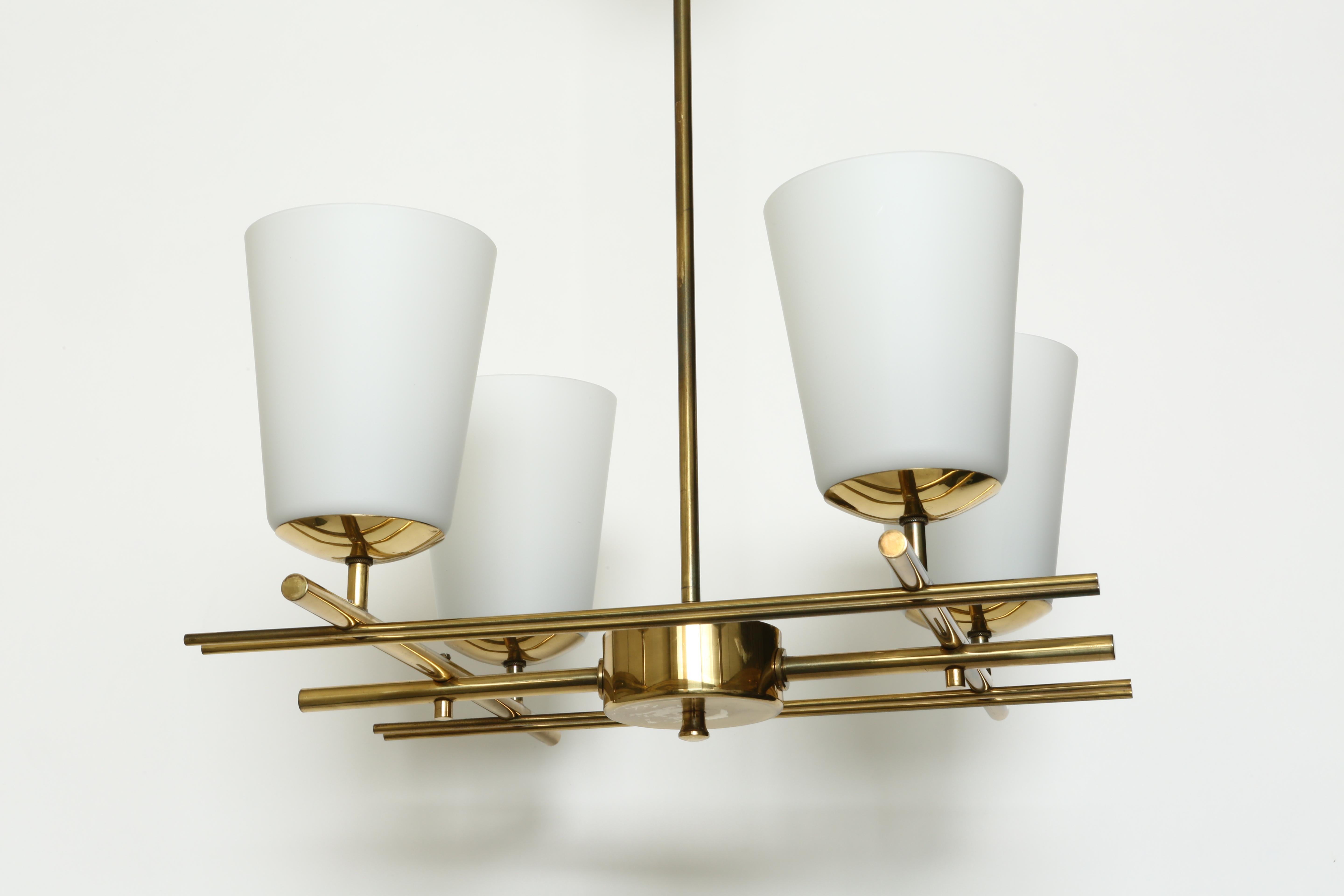 Laiton Lustre Itsu en laiton, Finlande, années 1960 en vente