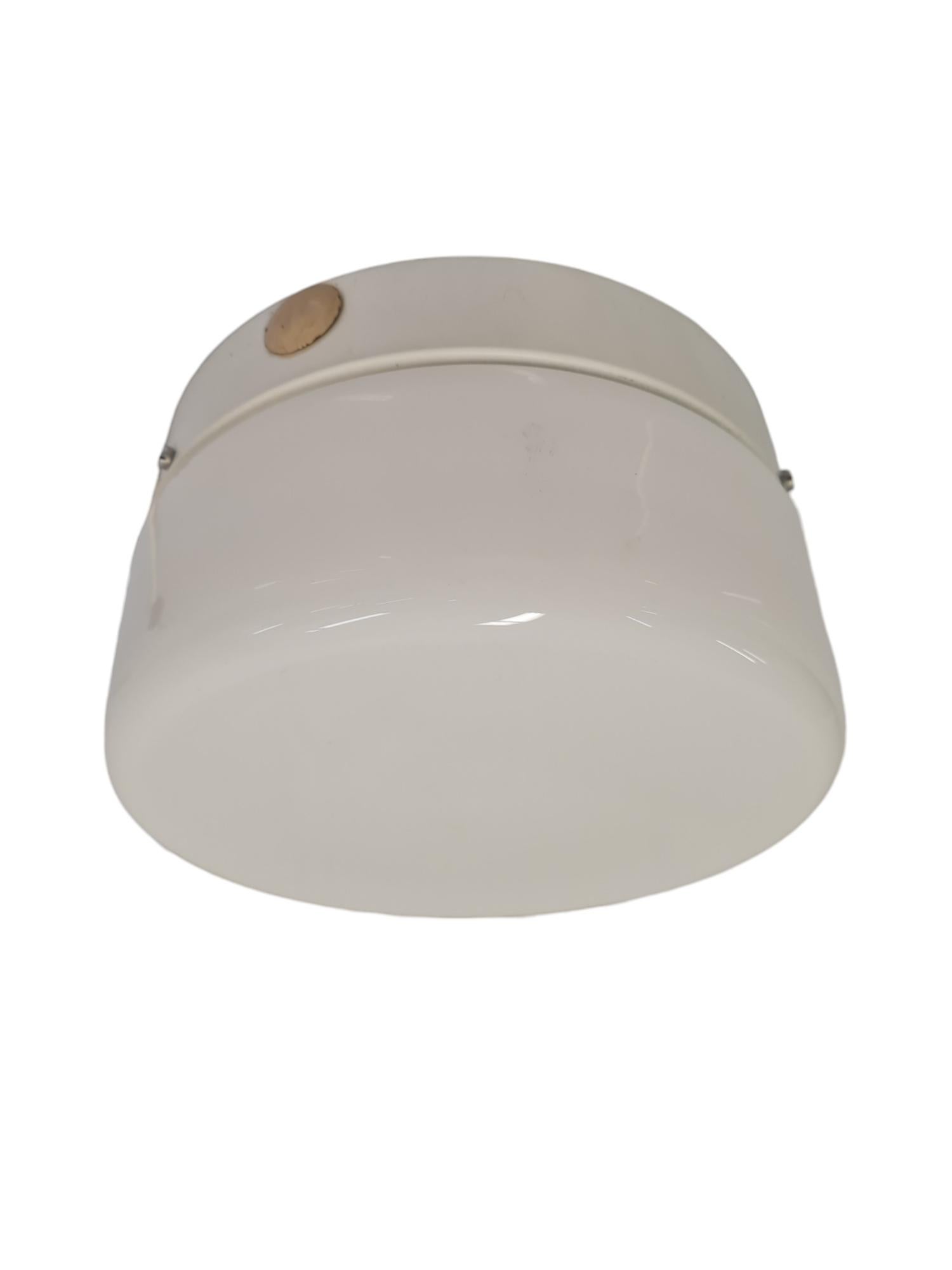 Plafonnier minimaliste 