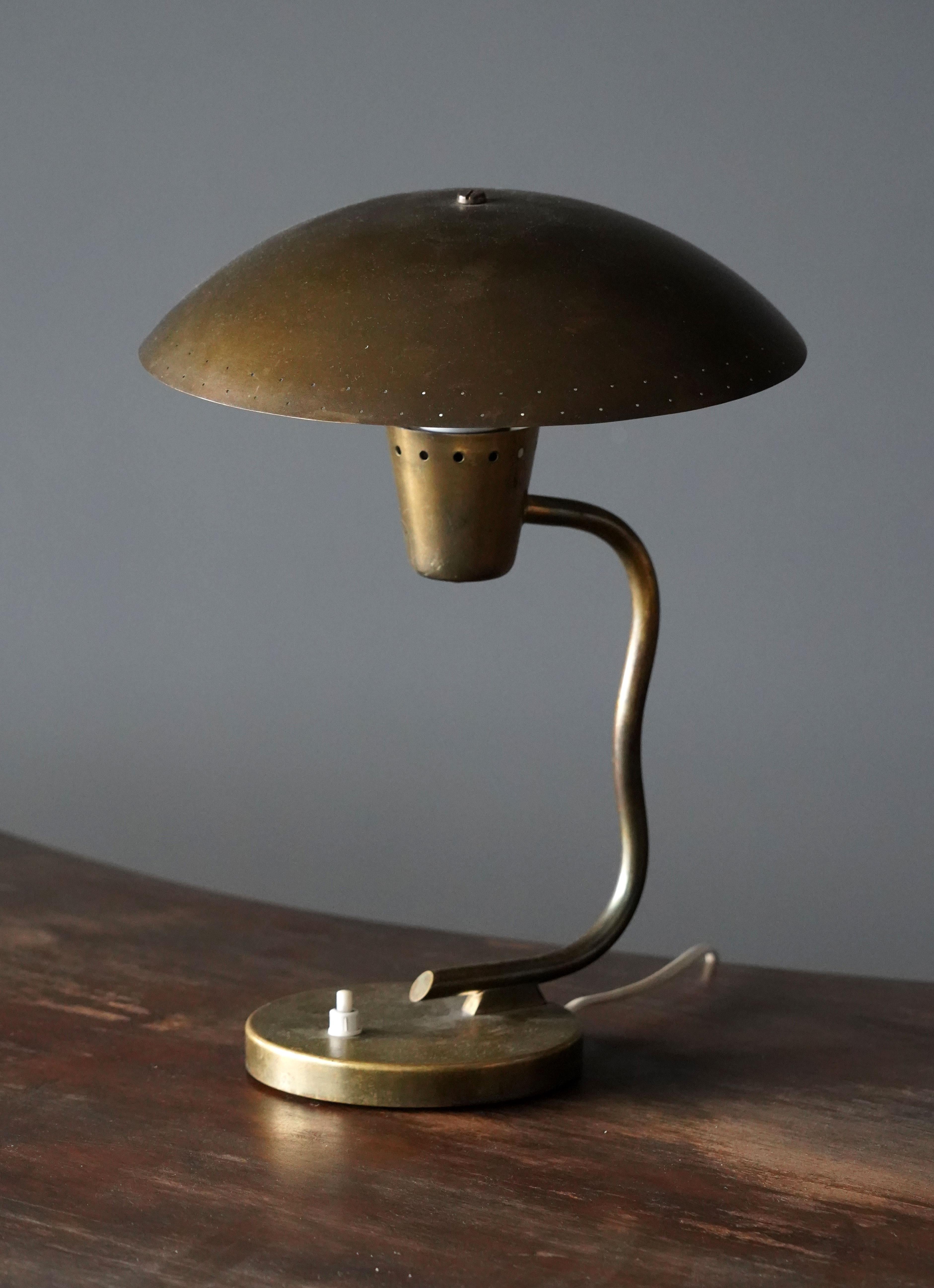 A desk / table lamp by Finnish producer Itsu. Marked. In brass.

Other notable lighting designers of the 20th century include Paavo Tynell, Alvar Aalto, Lisa Johansson-Pape, Angelo Lelii, Max Ingrand and Gino Sarfatti.